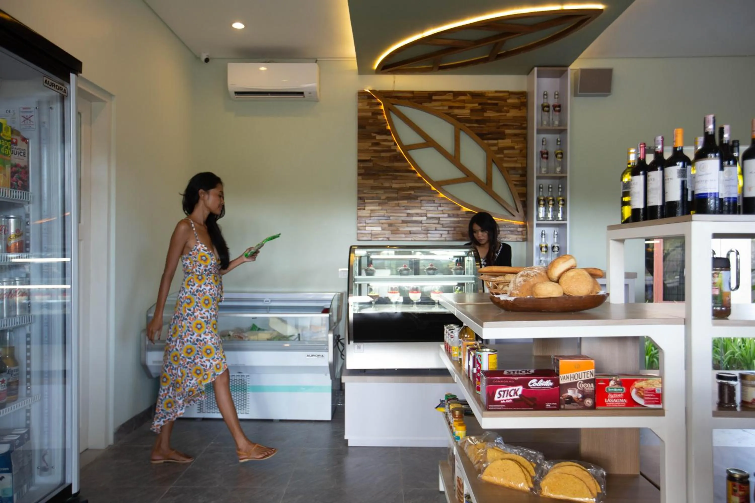 Area and facilities in Tropik Resort Lombok