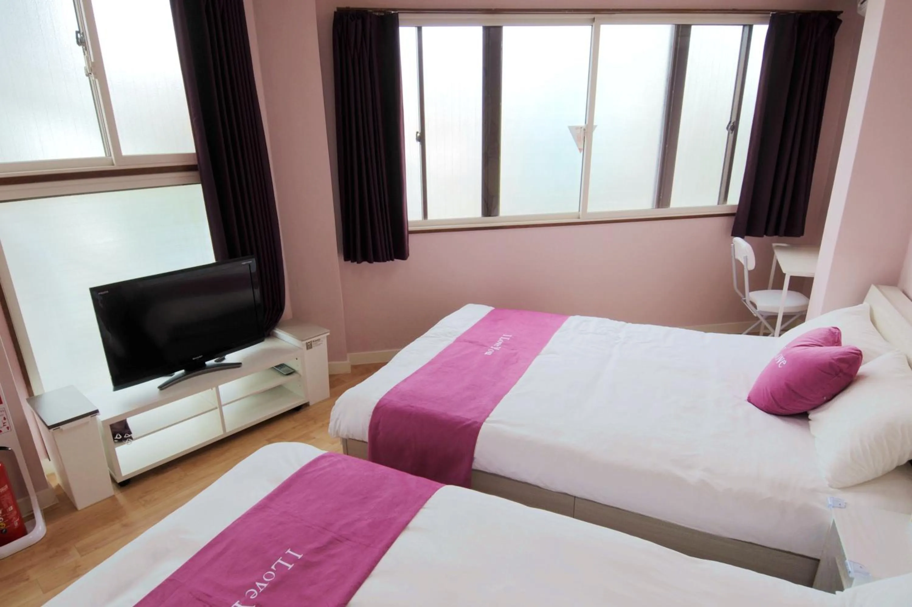 Bedroom, Bed in 武蔵Musashi Hotel