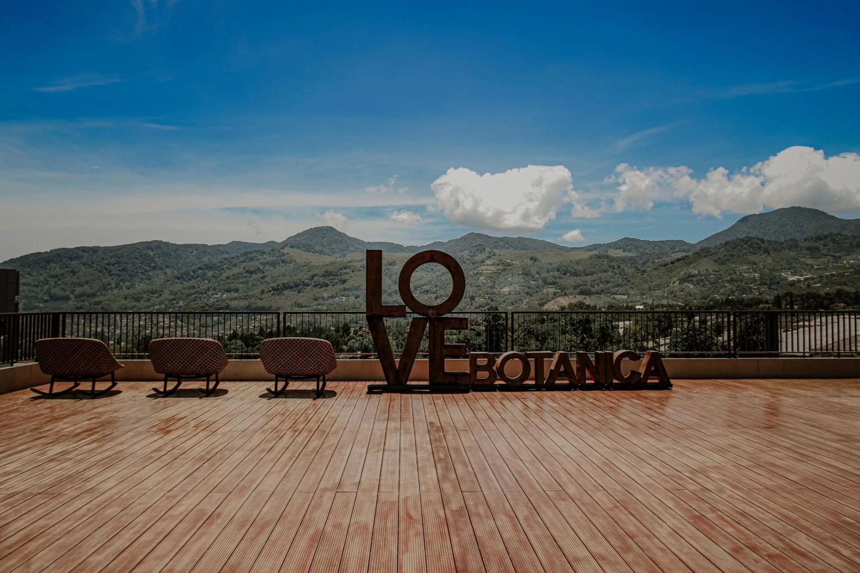 Area and facilities in The Botanica Sanctuary