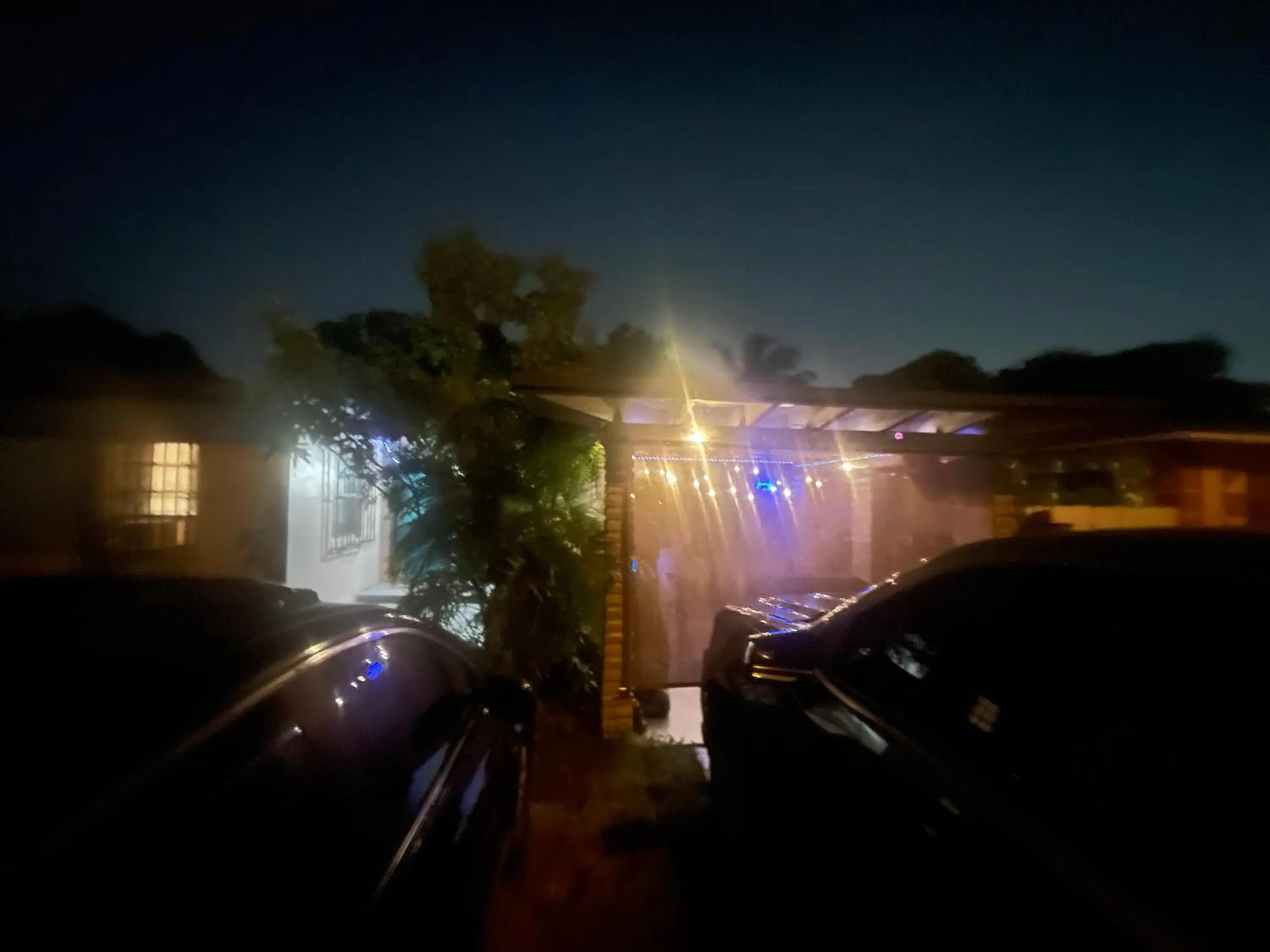 Miami Vibes "Hostel-Like" Shared Room