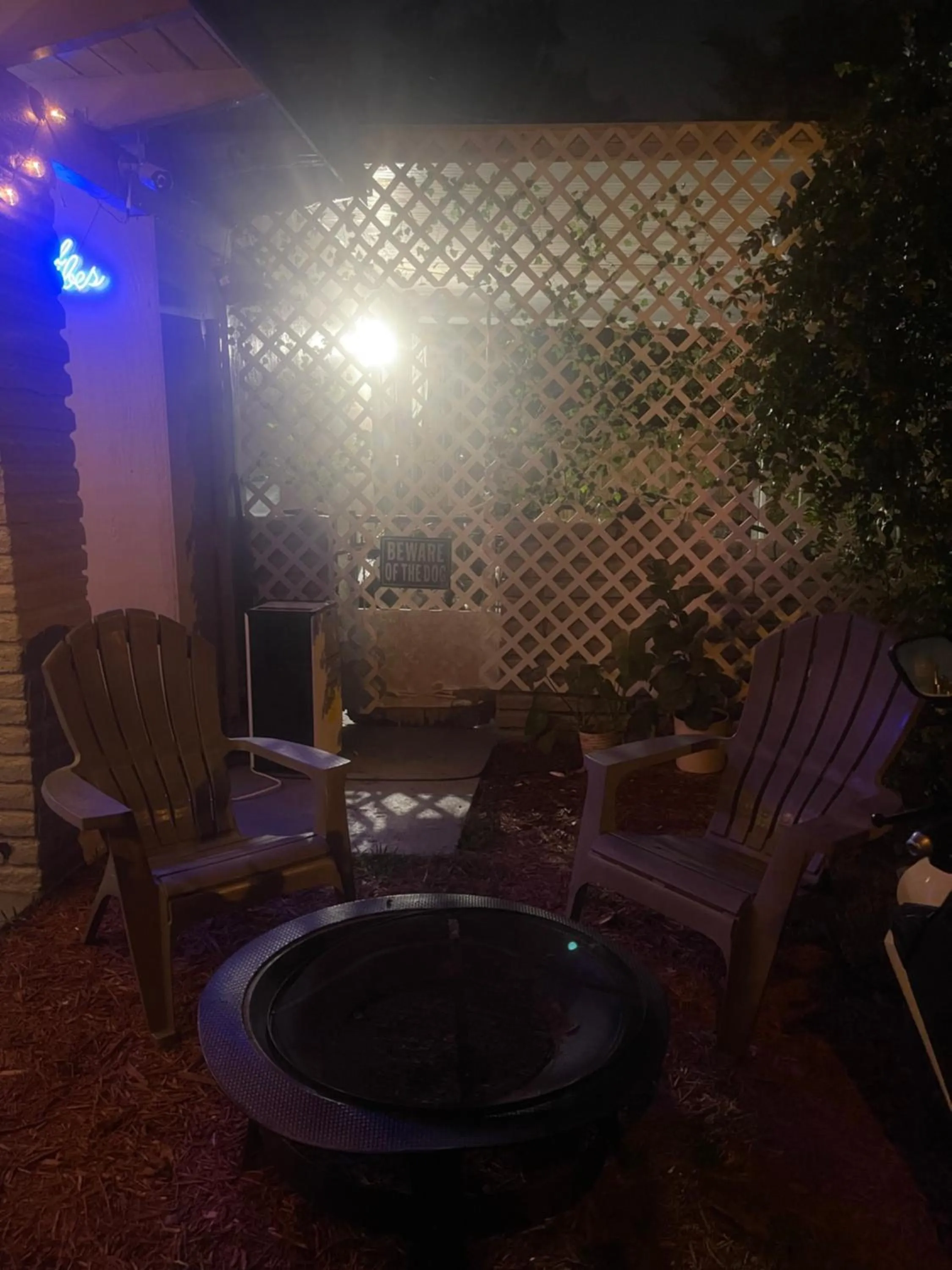 Miami Vibes "Hostel-Like" Shared Room