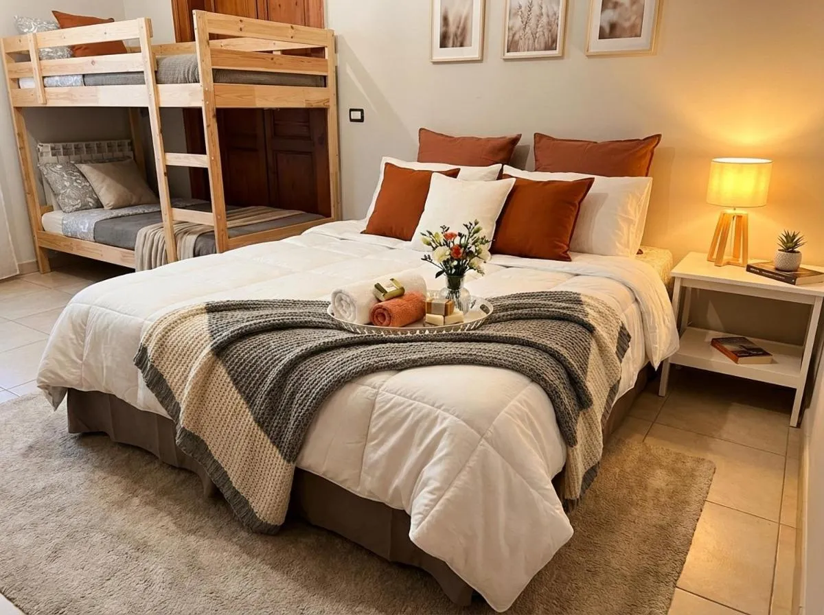 Shower, Bed in Le Nereidi b&b Acireale Centro