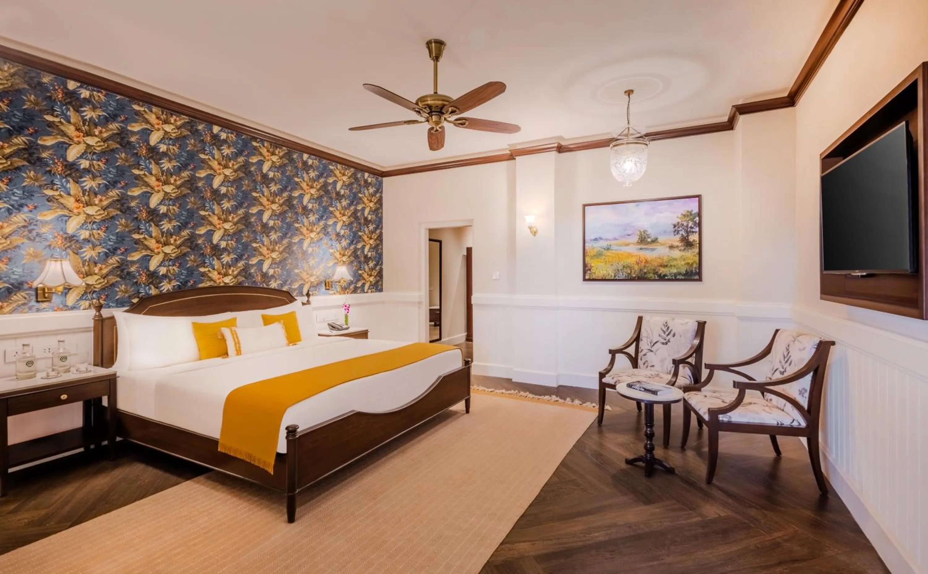 Bedroom, Bed in Gateway Coonoor