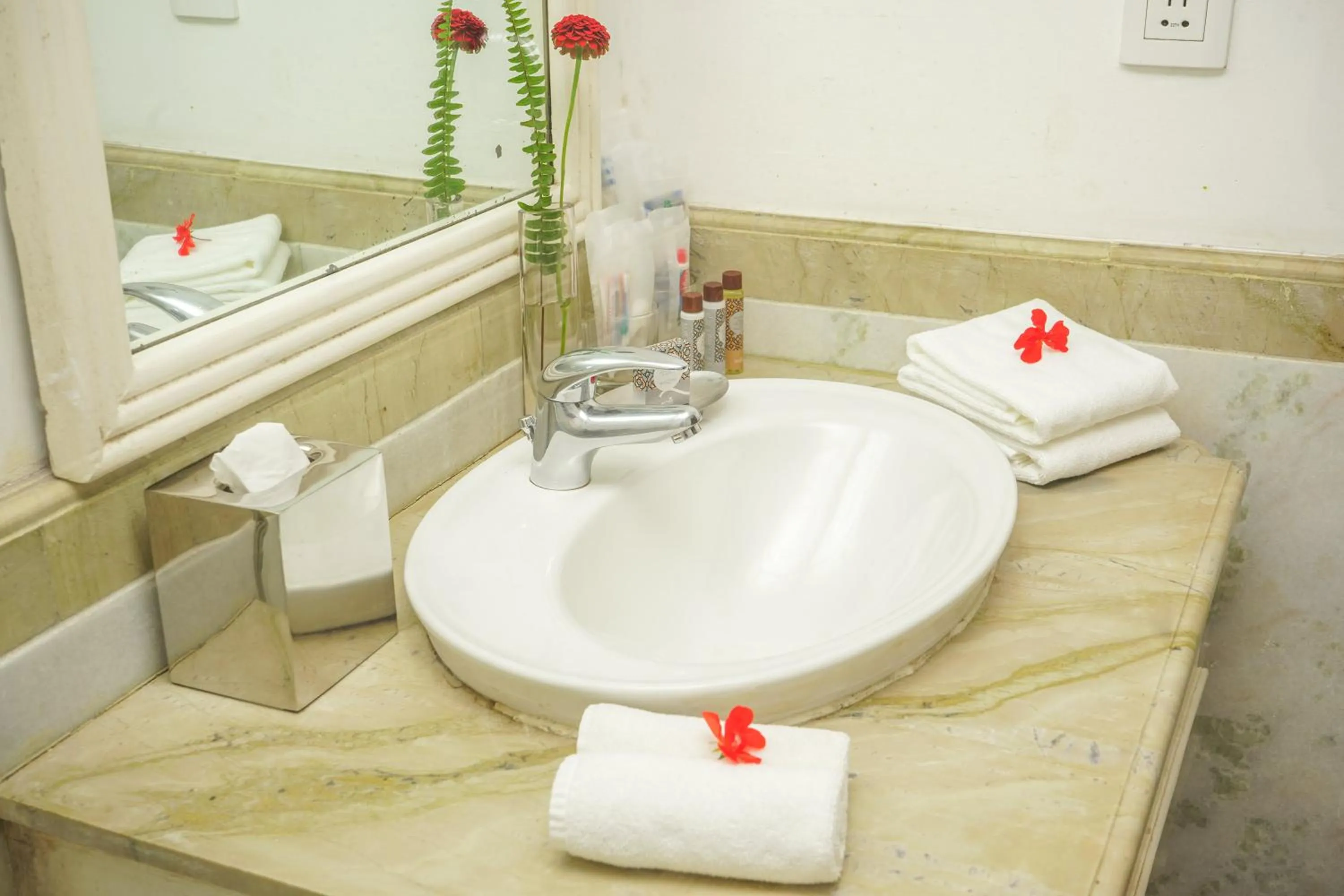 Bathroom in Gateway Coonoor