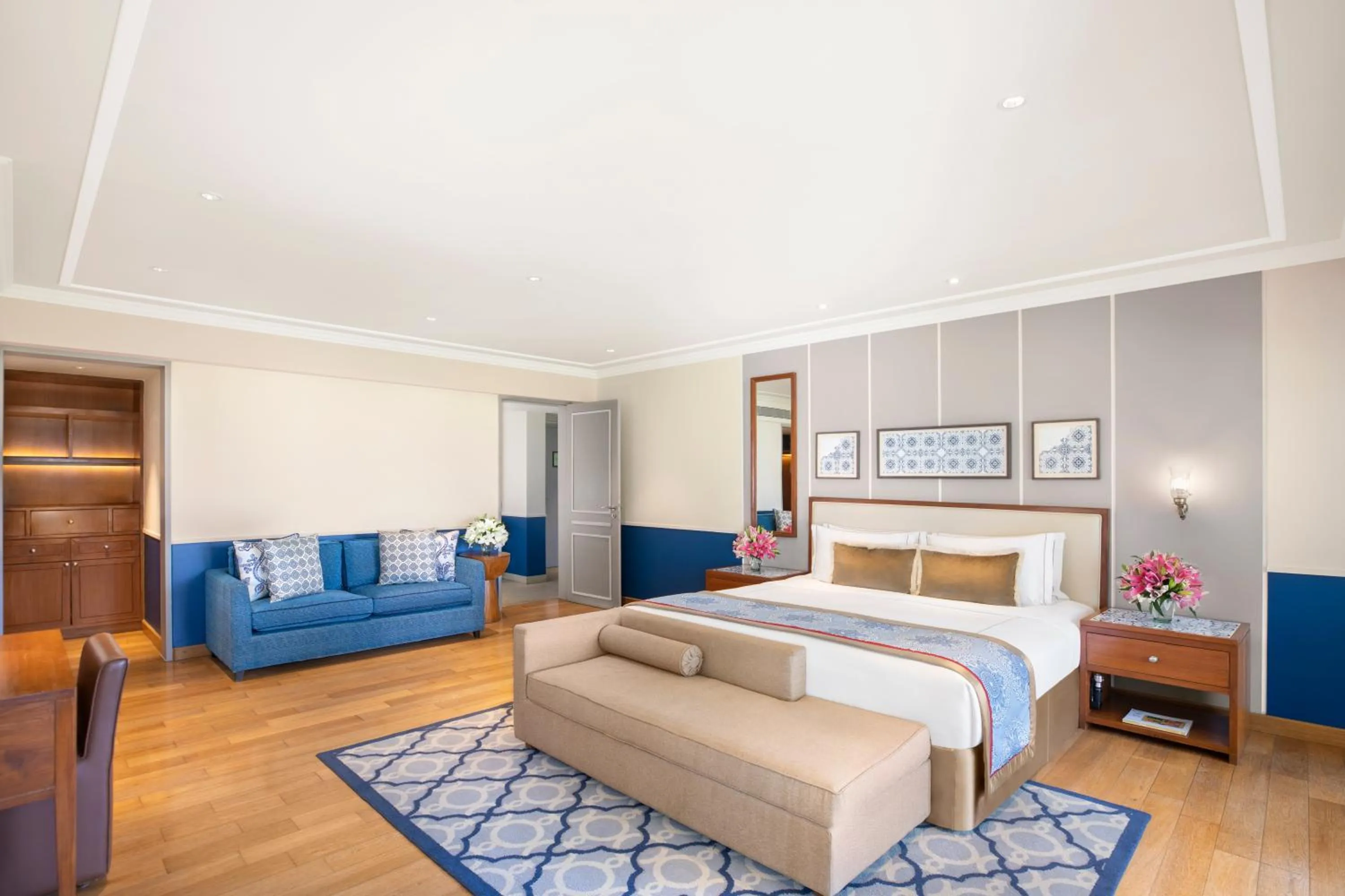 Bedroom, Bed in Taj Exotica Resort & Spa, Goa