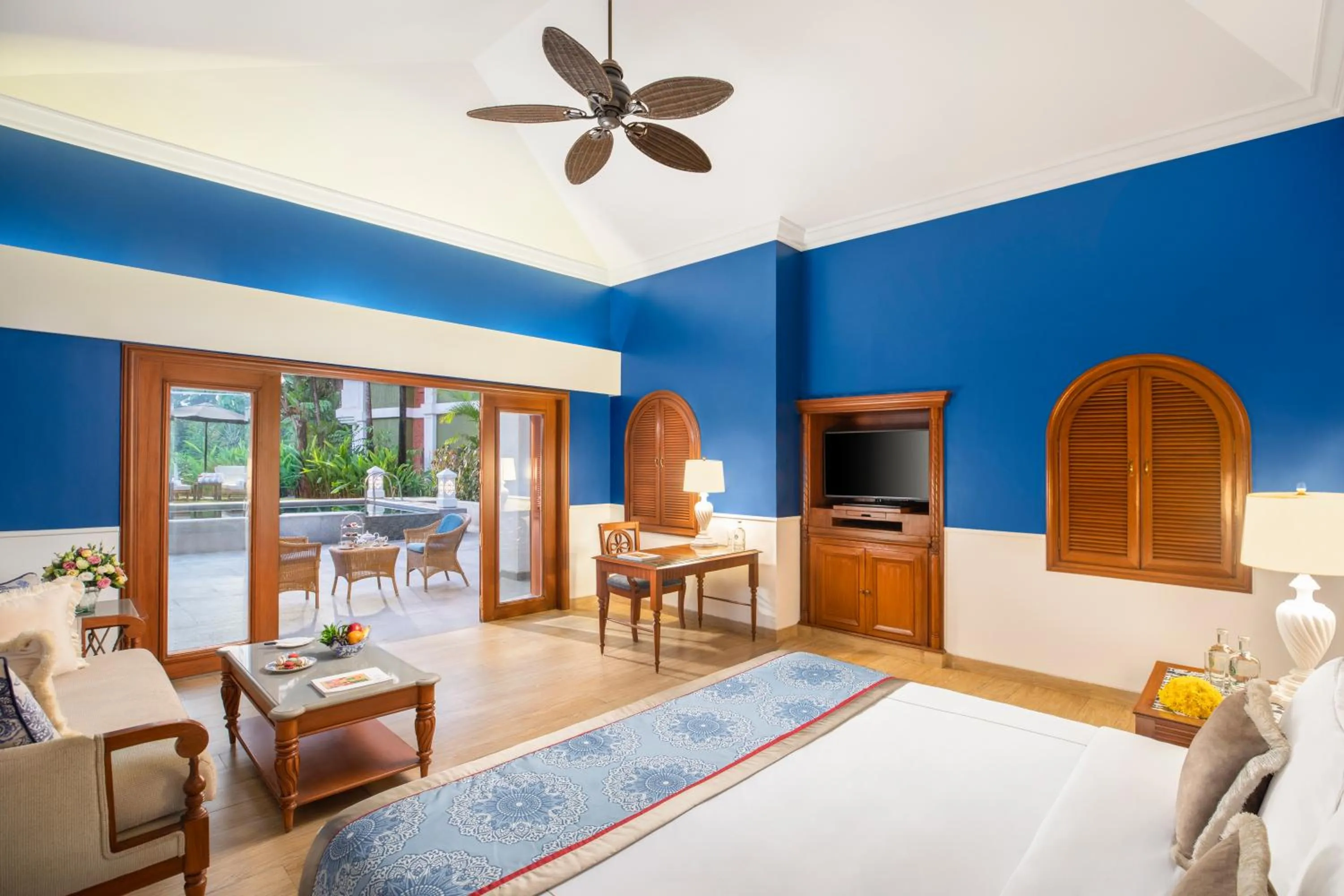 Bedroom, Bed in Taj Exotica Resort & Spa, Goa