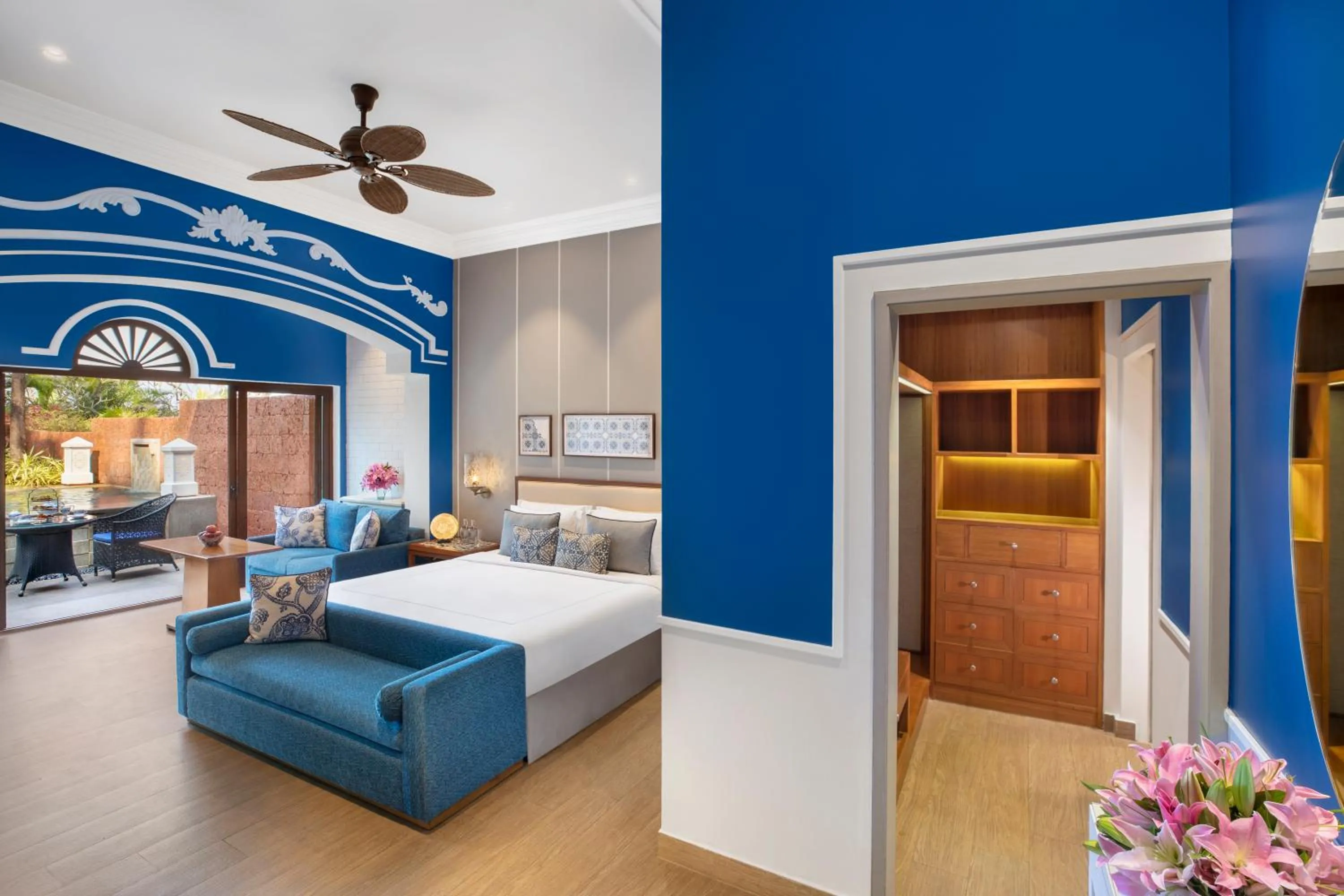 wardrobe, Bed in Taj Exotica Resort & Spa, Goa