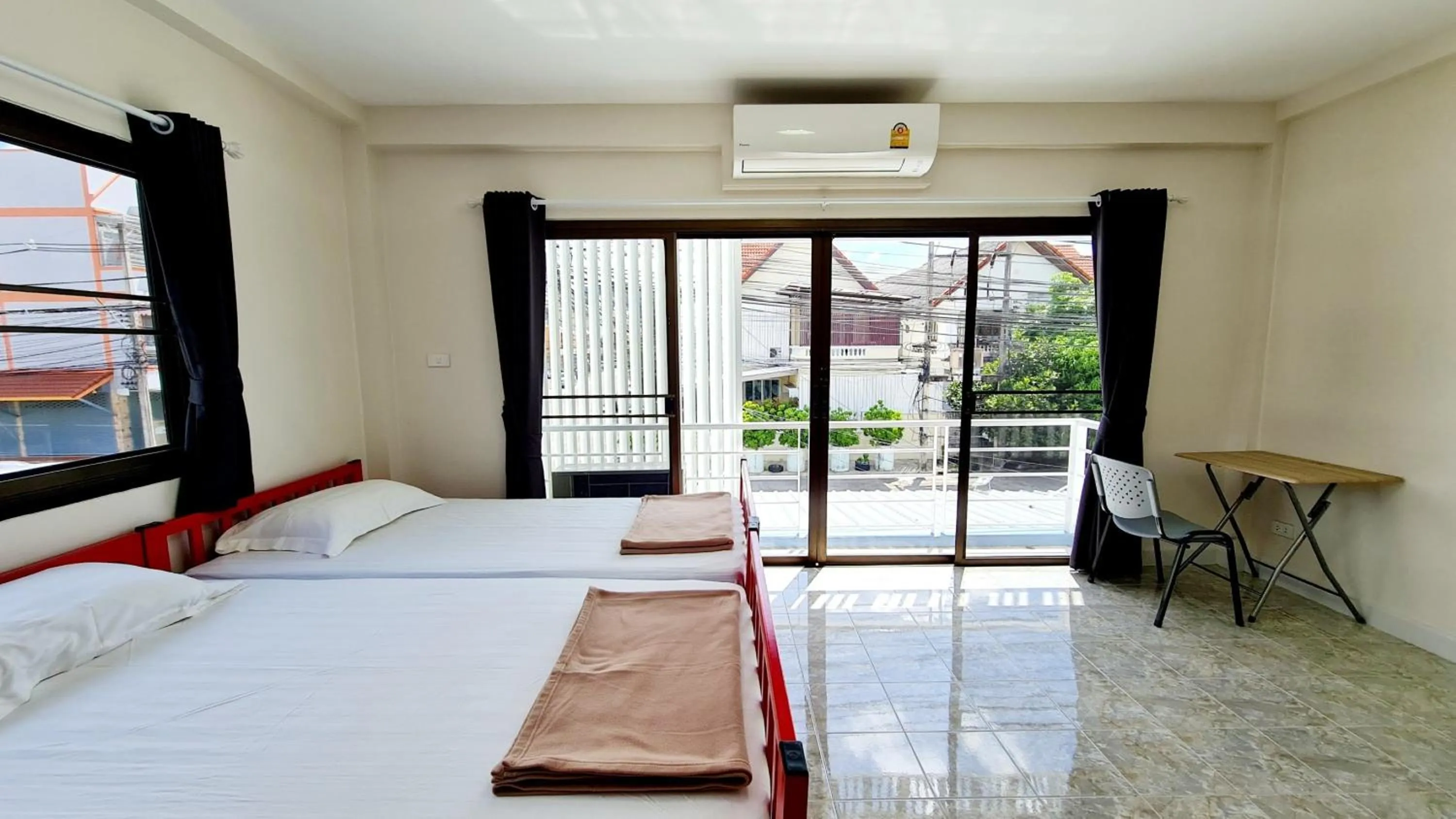 Bedroom, Bed in TP House@Naka