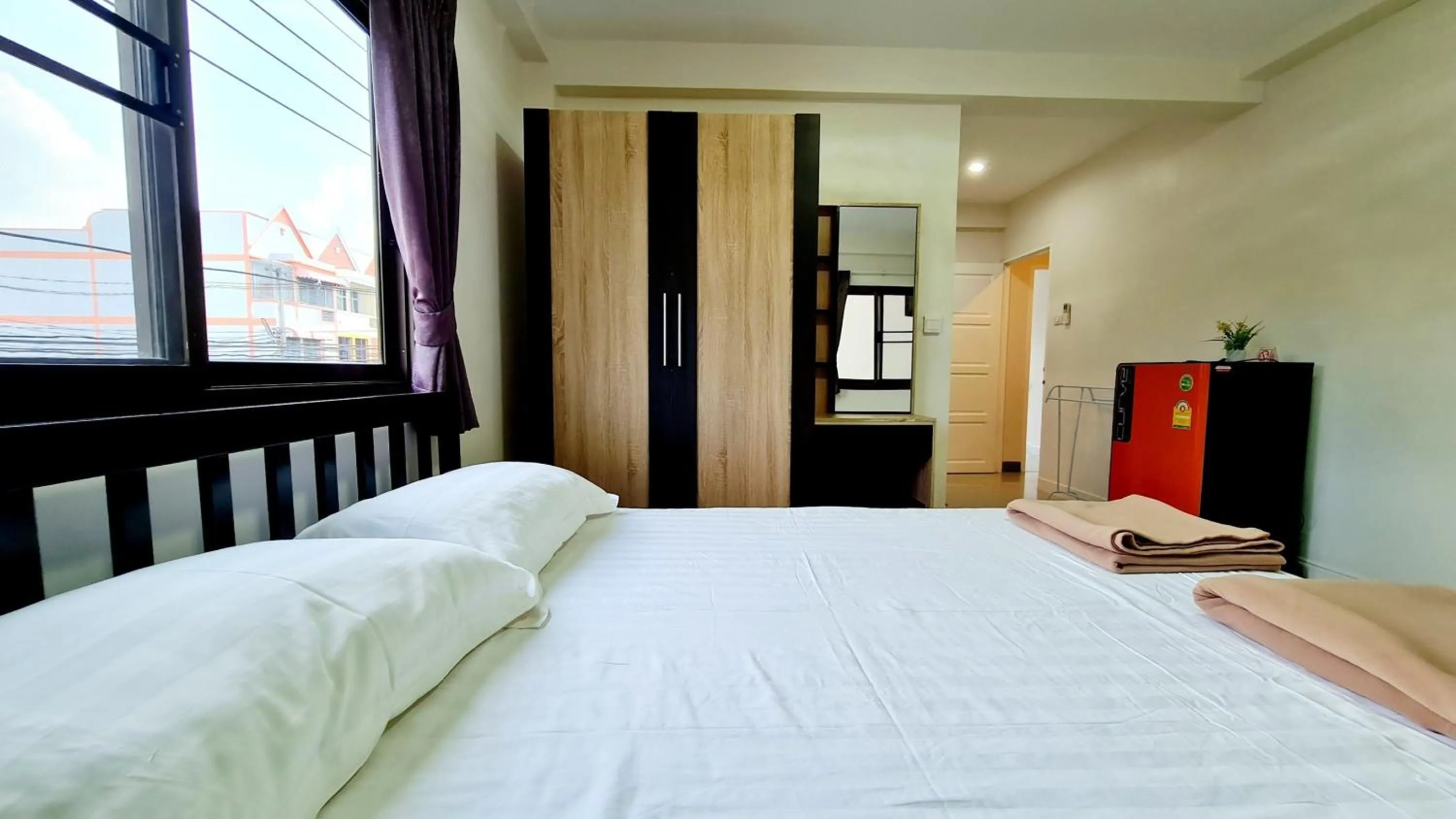 Bedroom, Bed in TP House@Naka