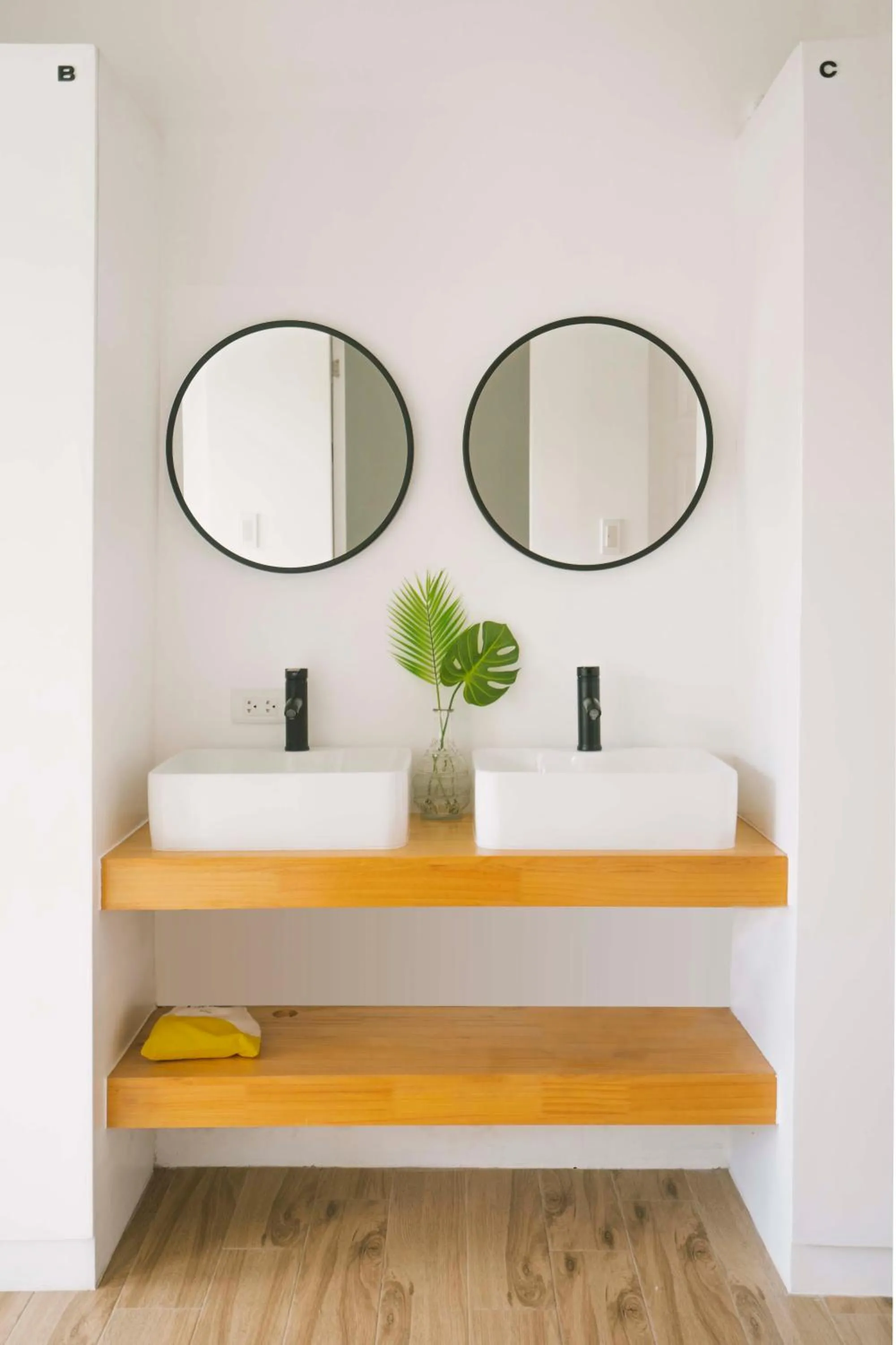 Decorative detail in Ultra Mint Resort