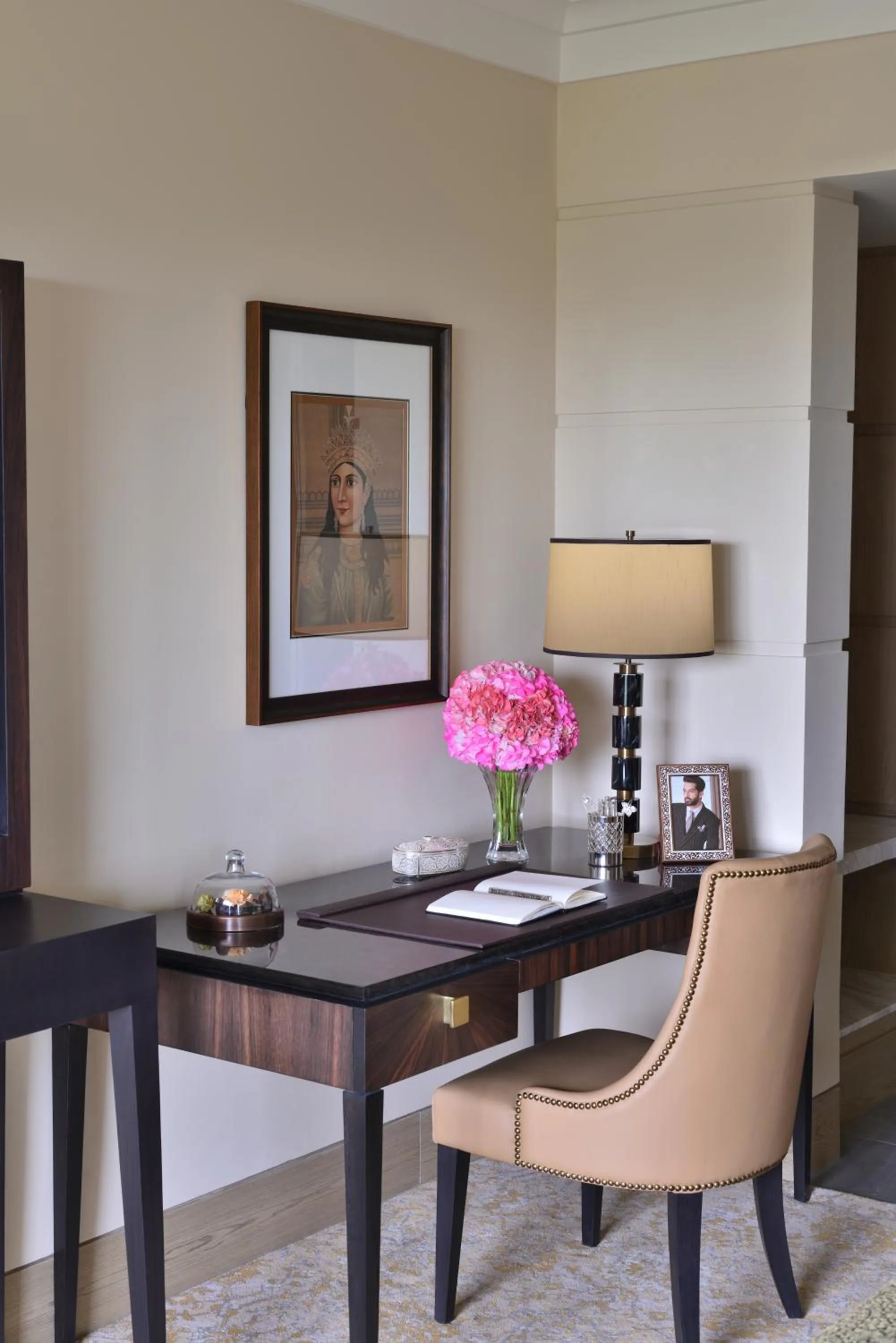 Seating area in Taj Mahal, New Delhi