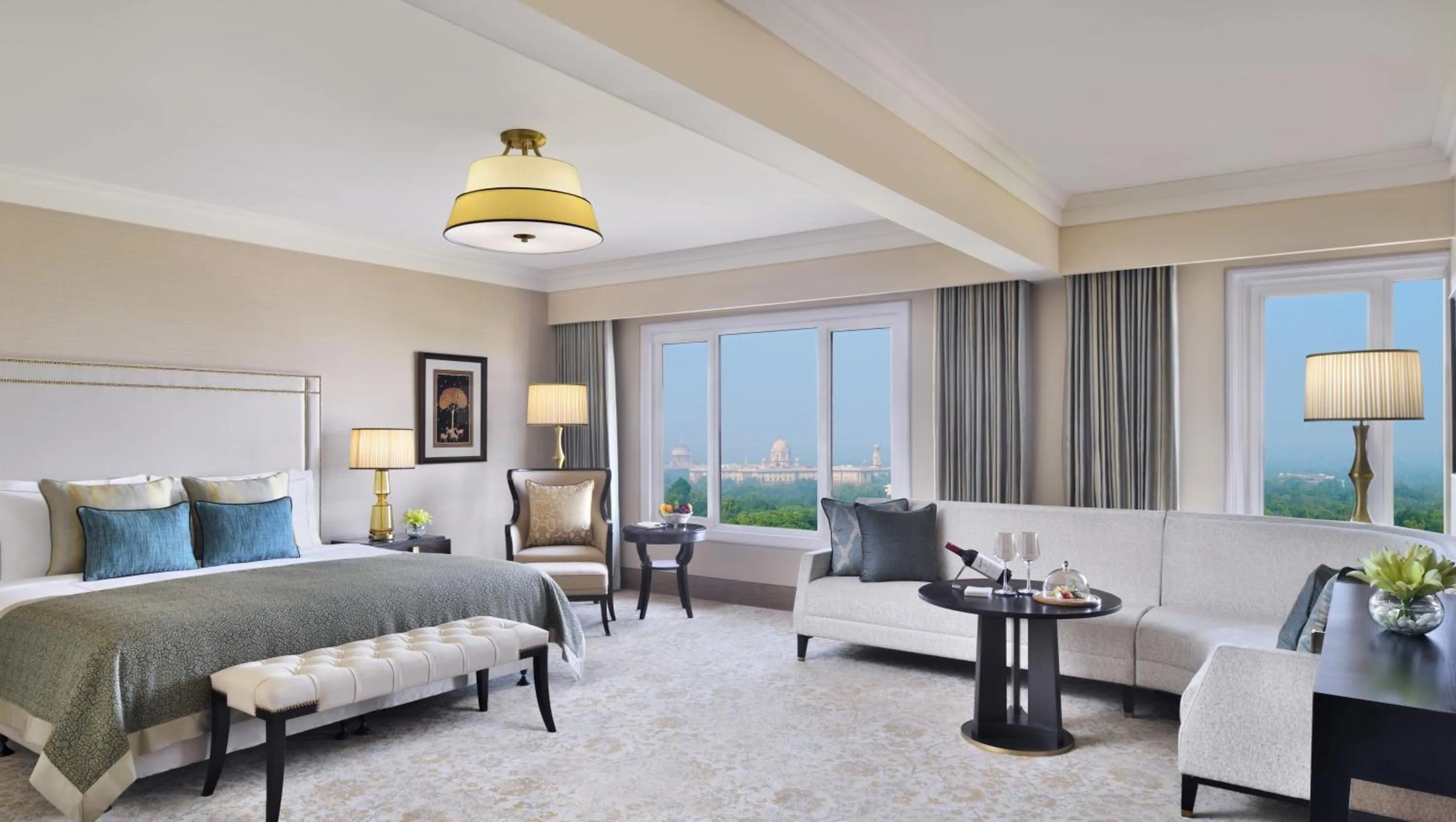 Photo of the whole room, Bed in Taj Mahal, New Delhi