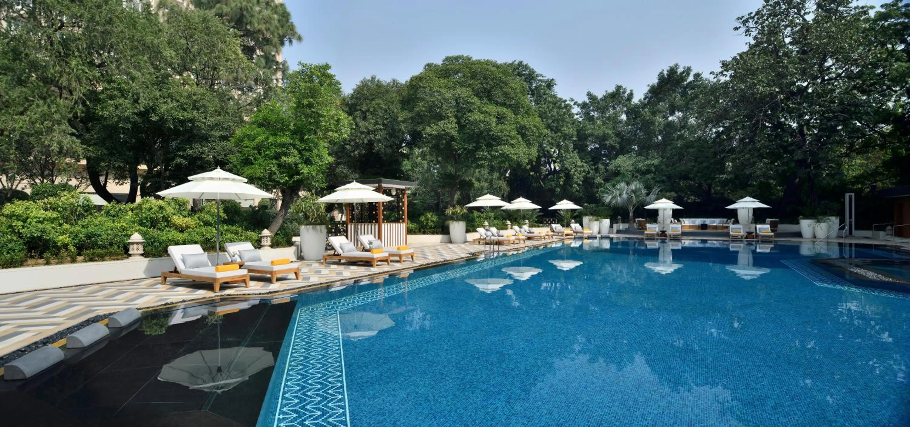 Pool view in Taj Mahal, New Delhi