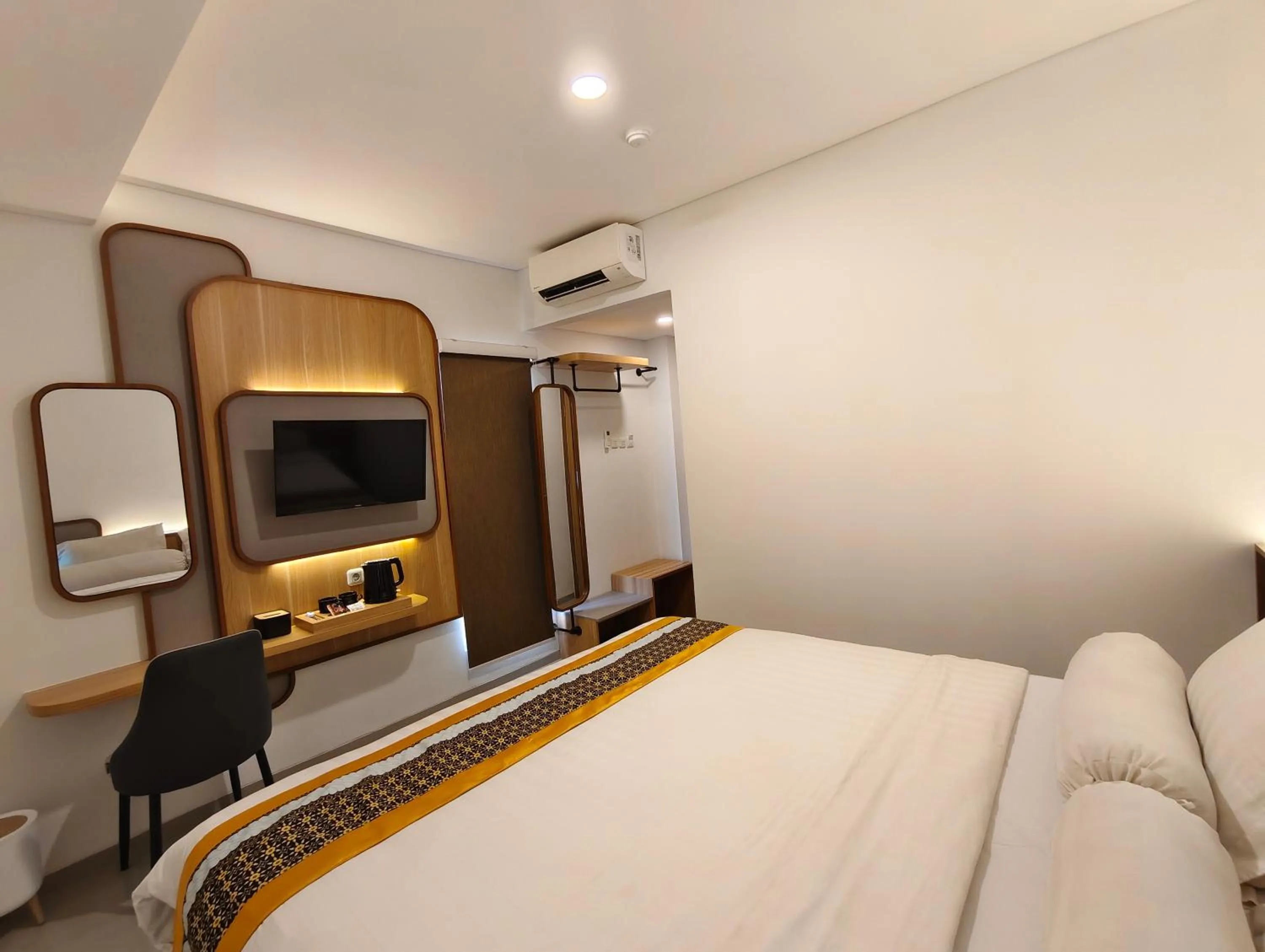 Bedroom, Bed in Front One The Andia Boyolali