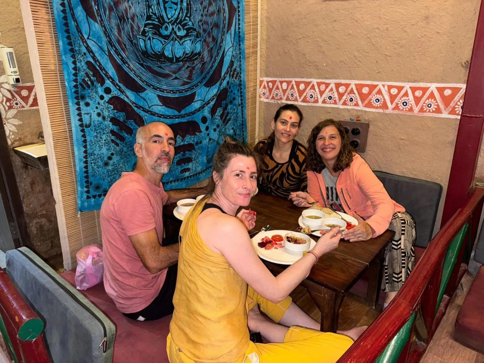 Restaurant/places to eat in Hotel Hidden Delight Rishikesh