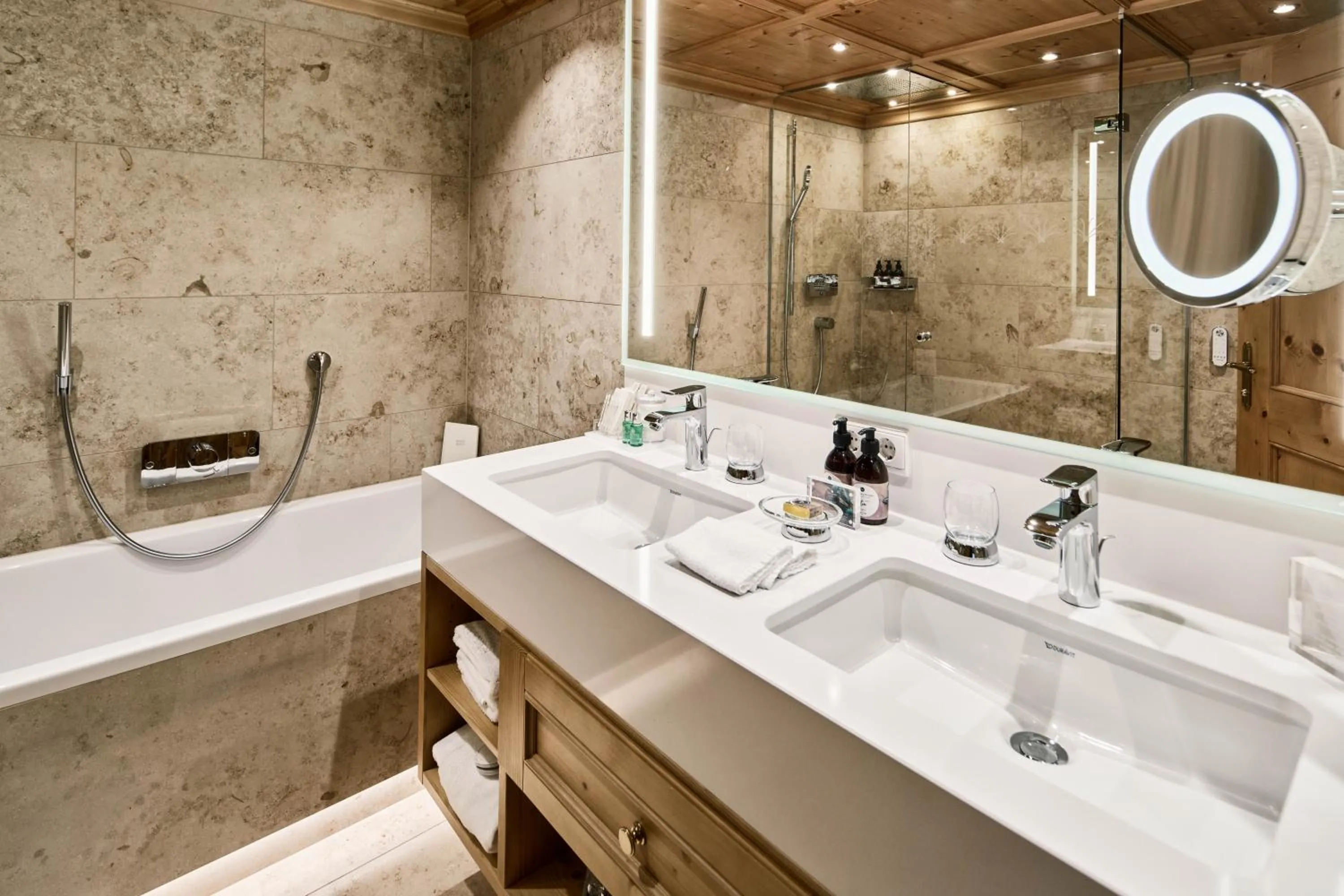 Bathroom in Burg Vital Resort