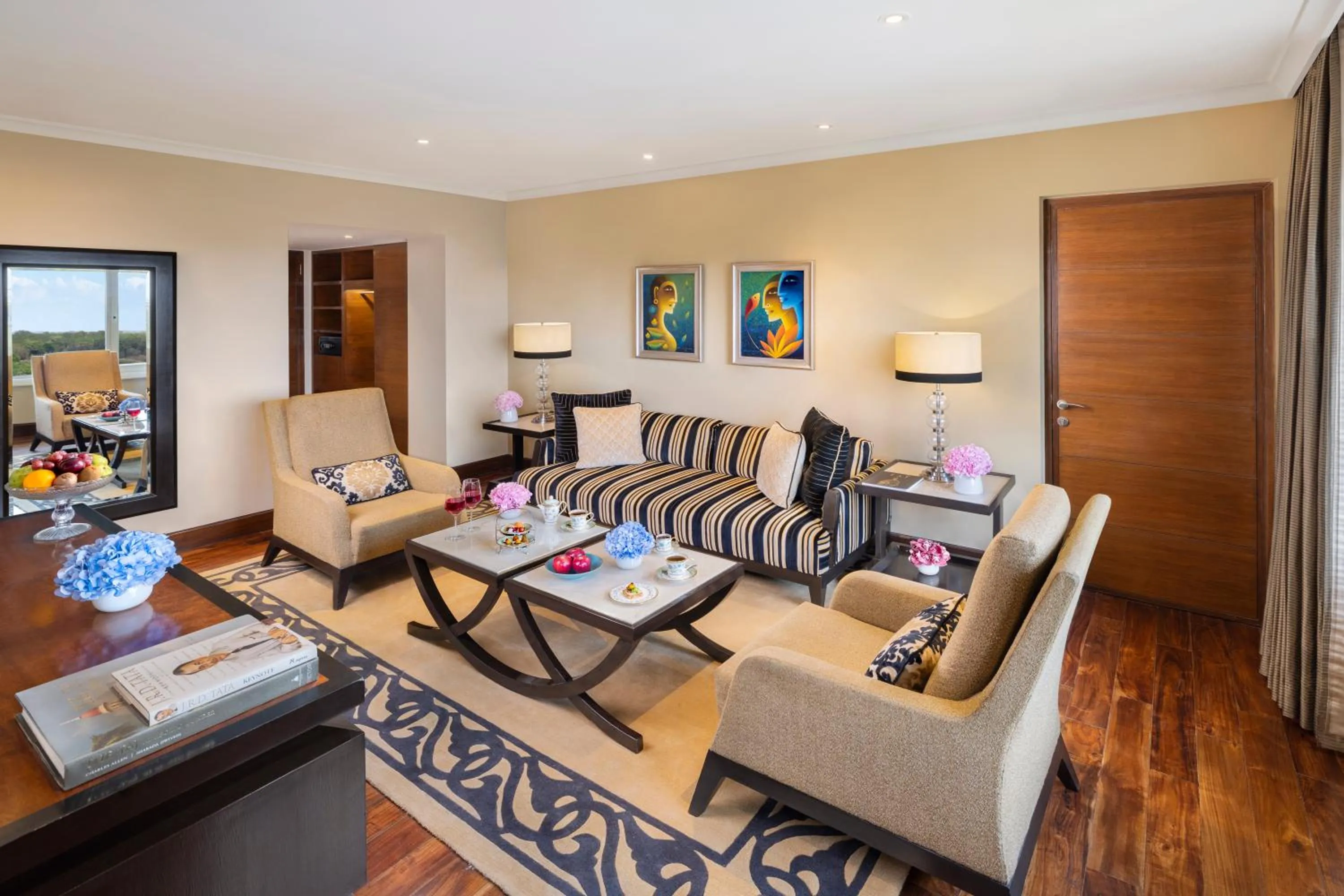 Living room in Taj Palace, New Delhi