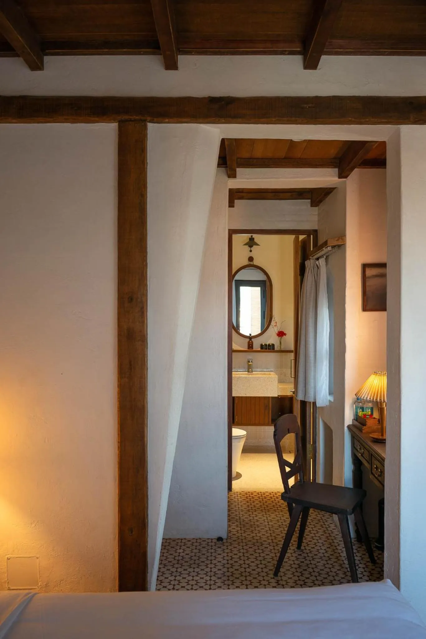 Shower, Bed in Banla Boutique Hotel