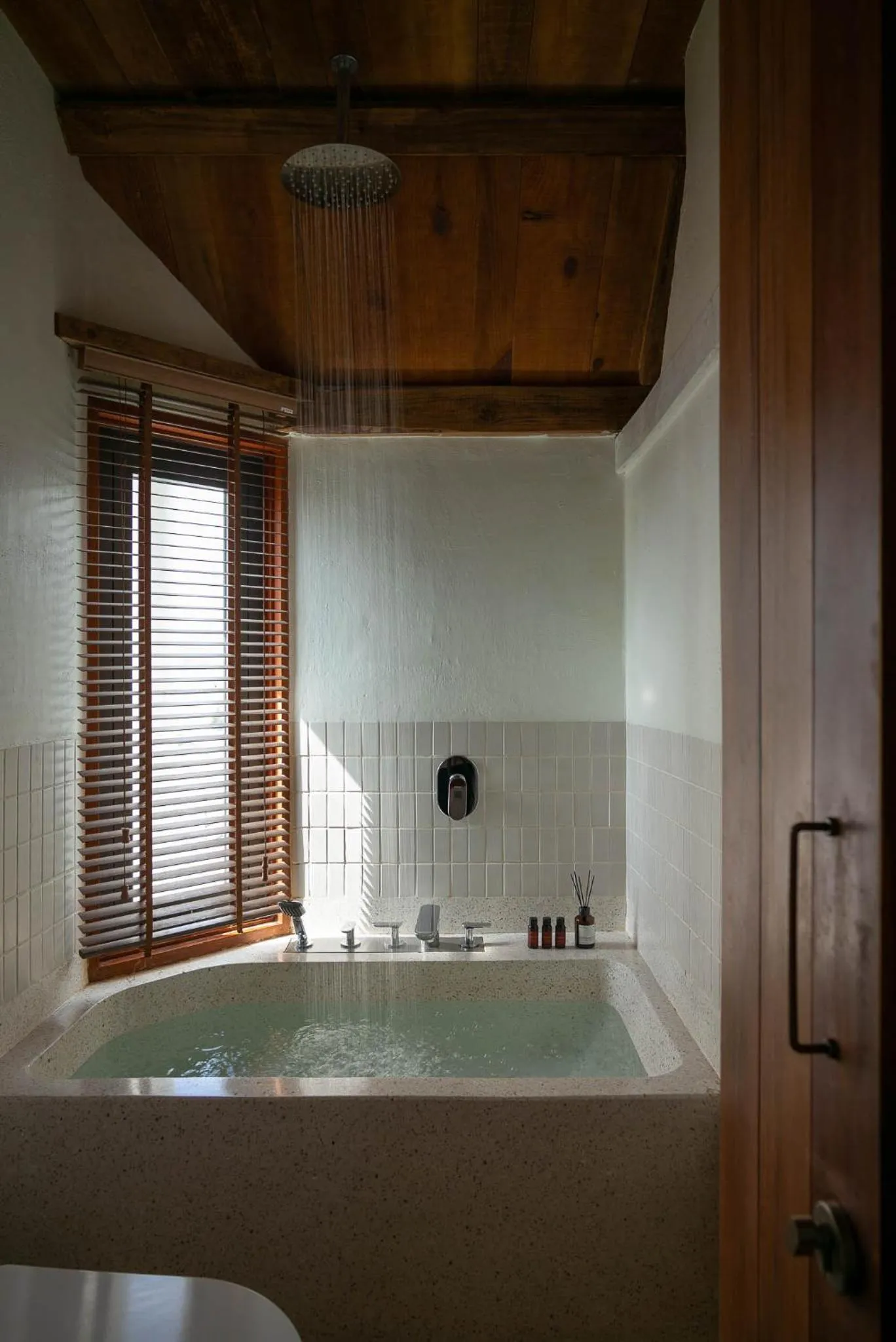 Hot Tub in Banla Boutique Hotel