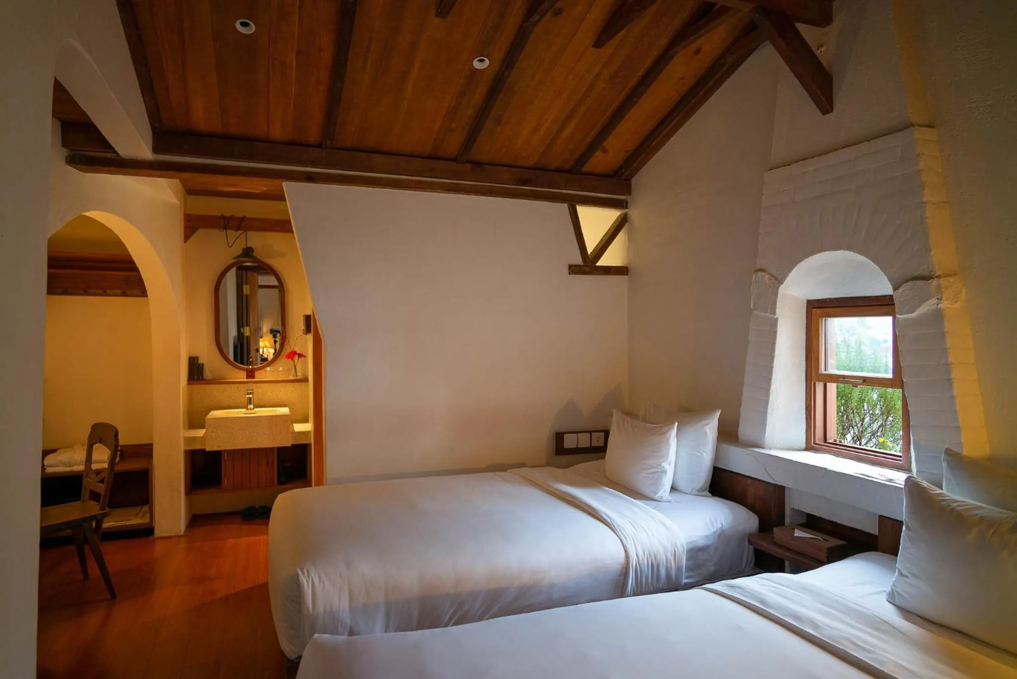 Bedroom, Bed in Banla Boutique Hotel