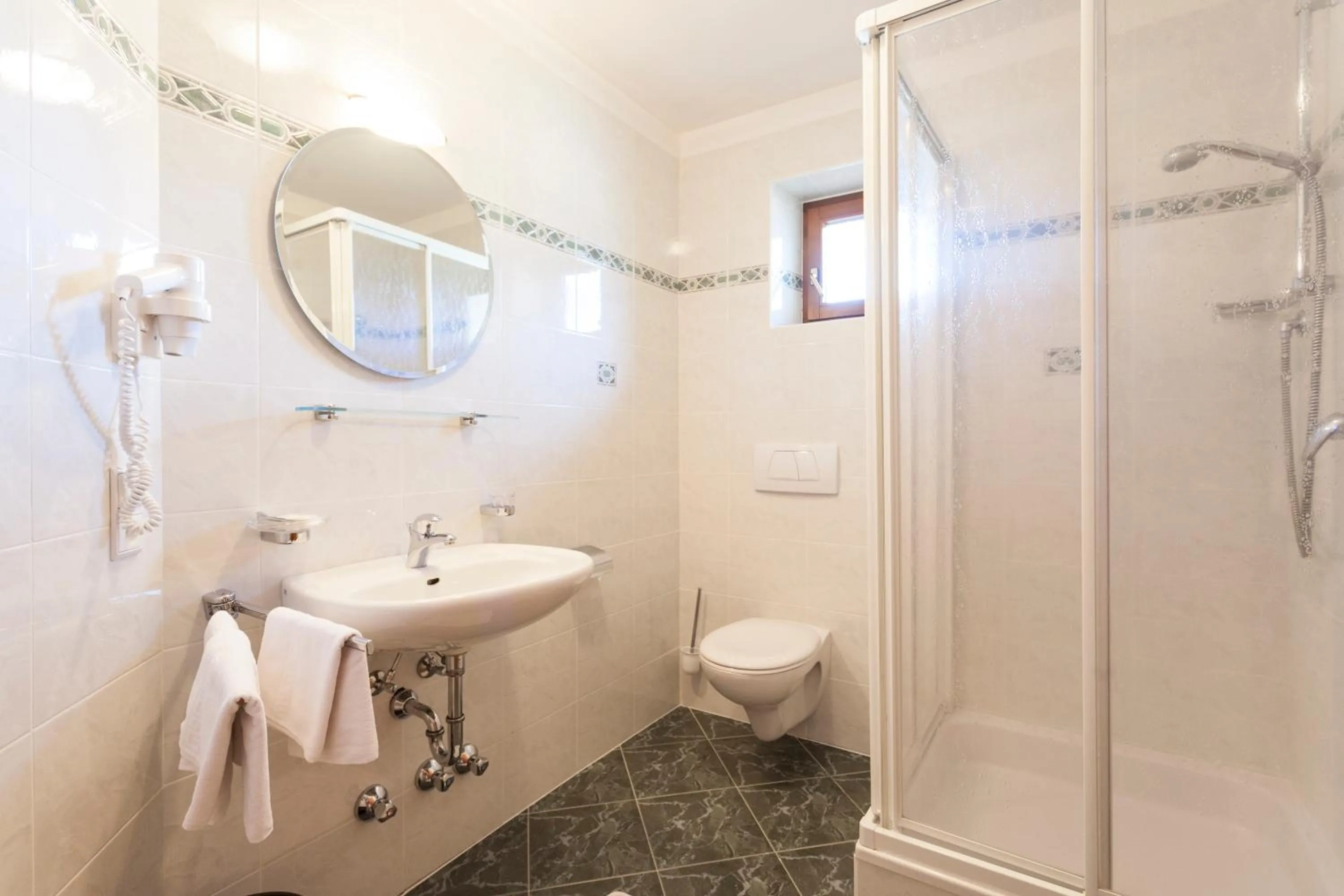 Alpenspitz Appartements - Garni - B&B