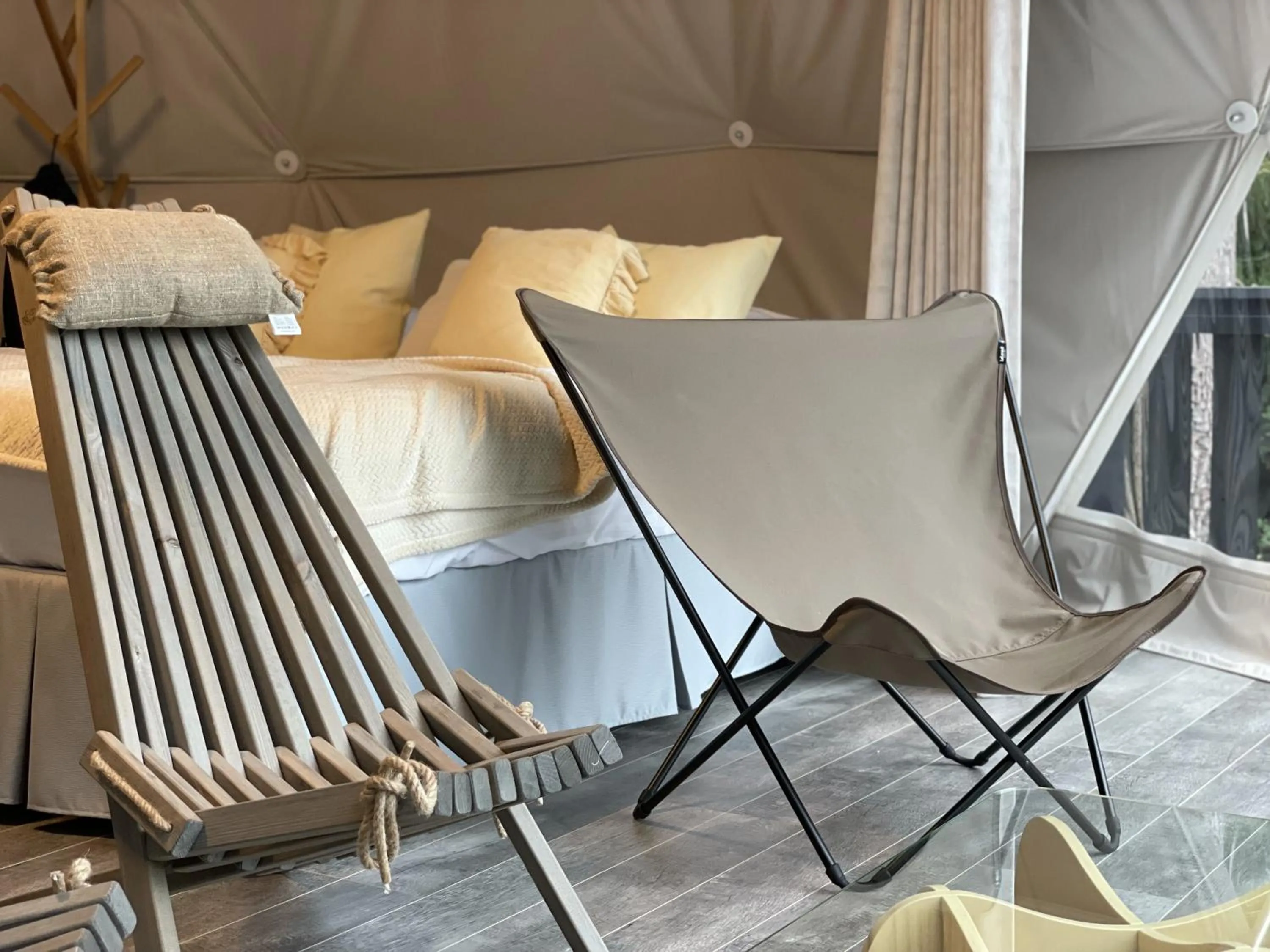 Seating area, Bed in TOCORO. Mt.Fuji CAMP&GLAMPING