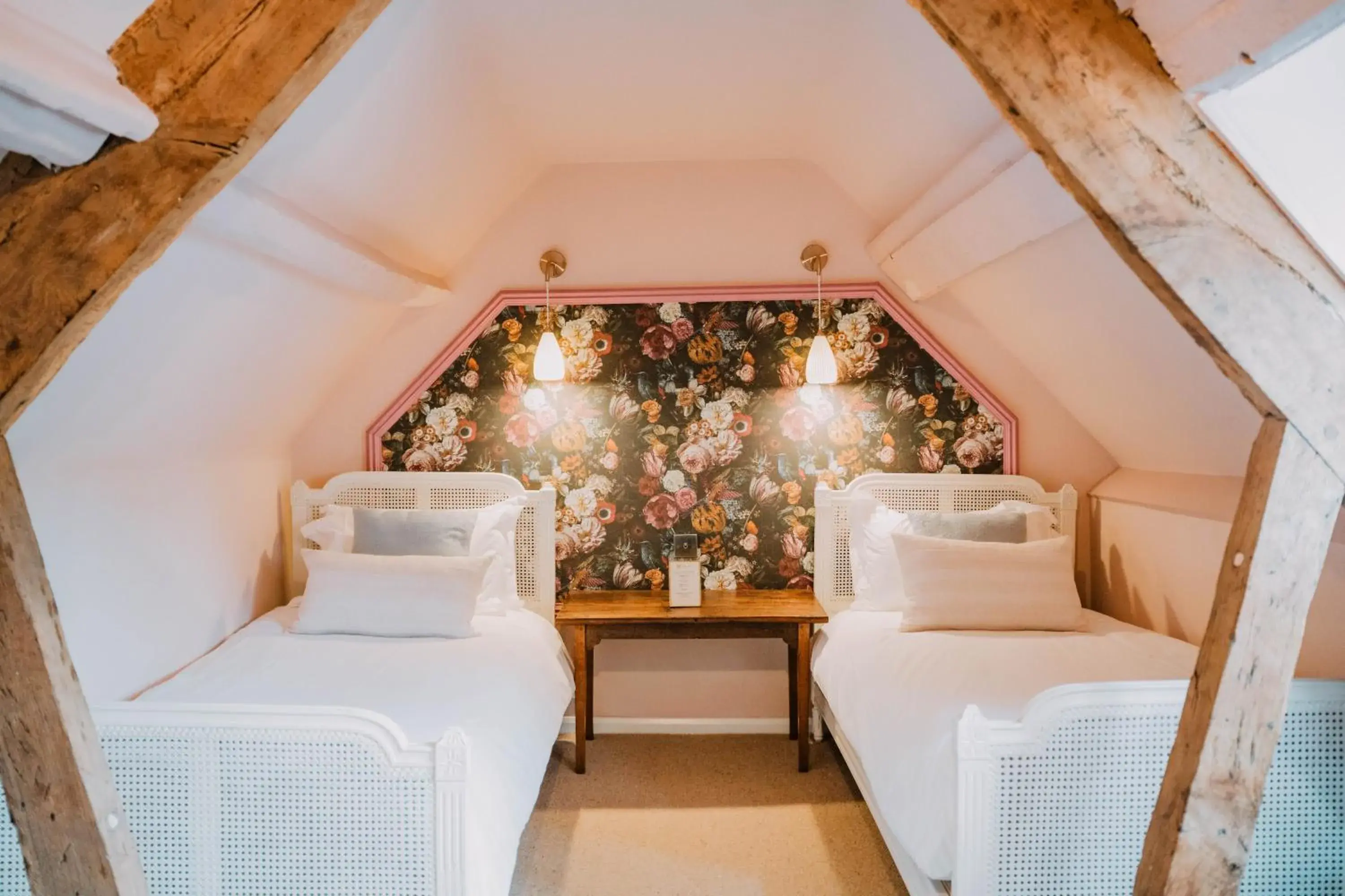 Twin Room with Private External Bathroom in Three Cocks Hotel Twin Room with Private External Bathroom in Three Cocks Hotel