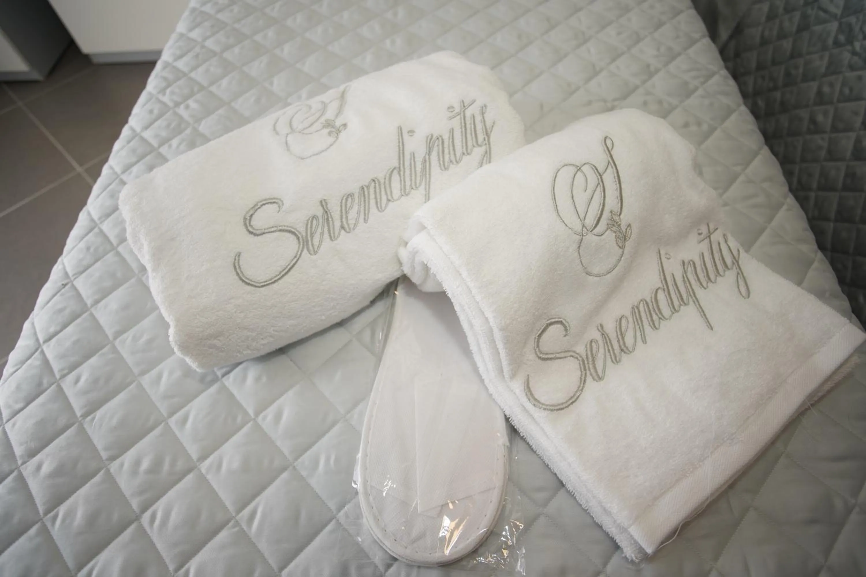 Bed in Serendipity B&B