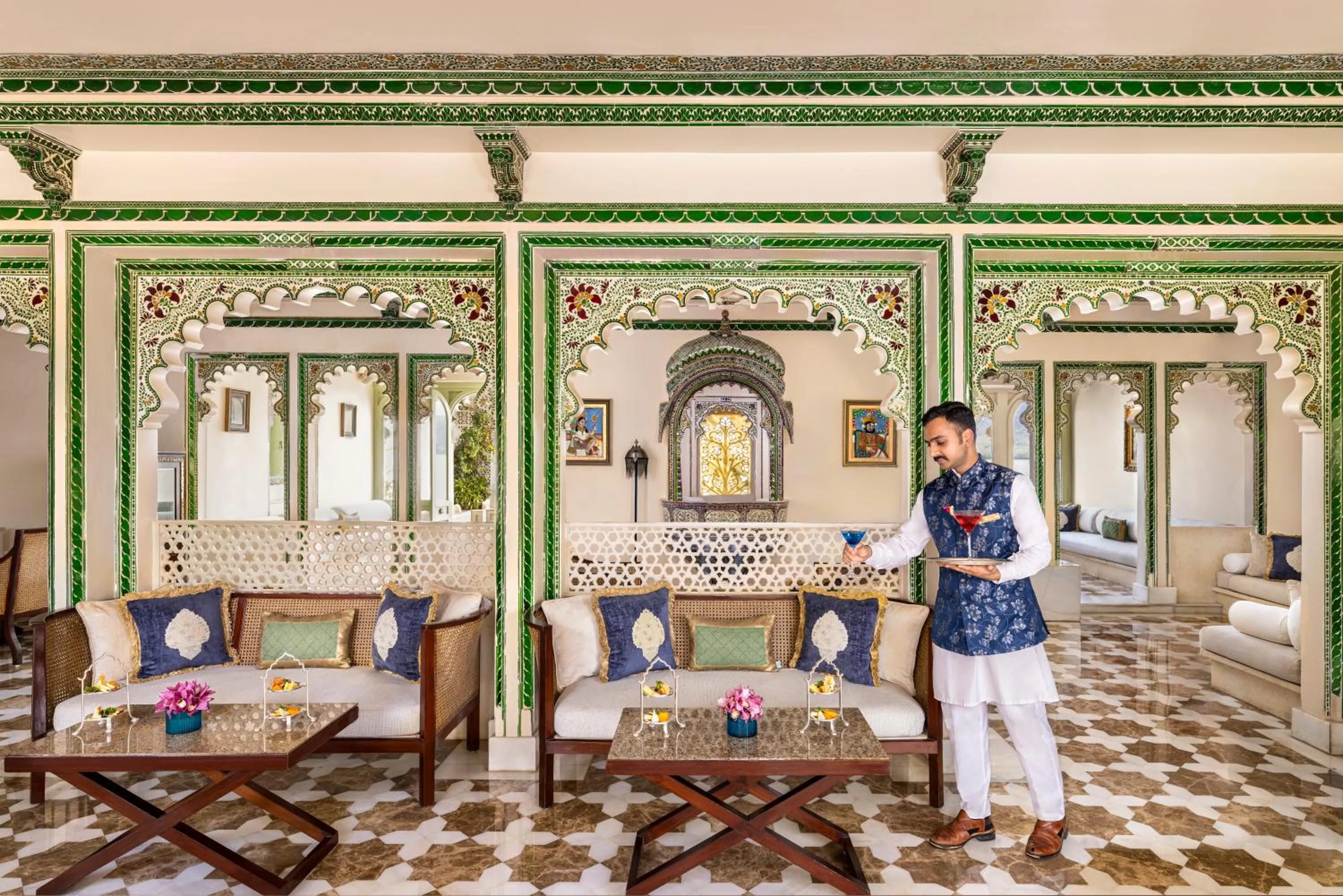 Lounge or bar in Taj Lake Palace Udaipur