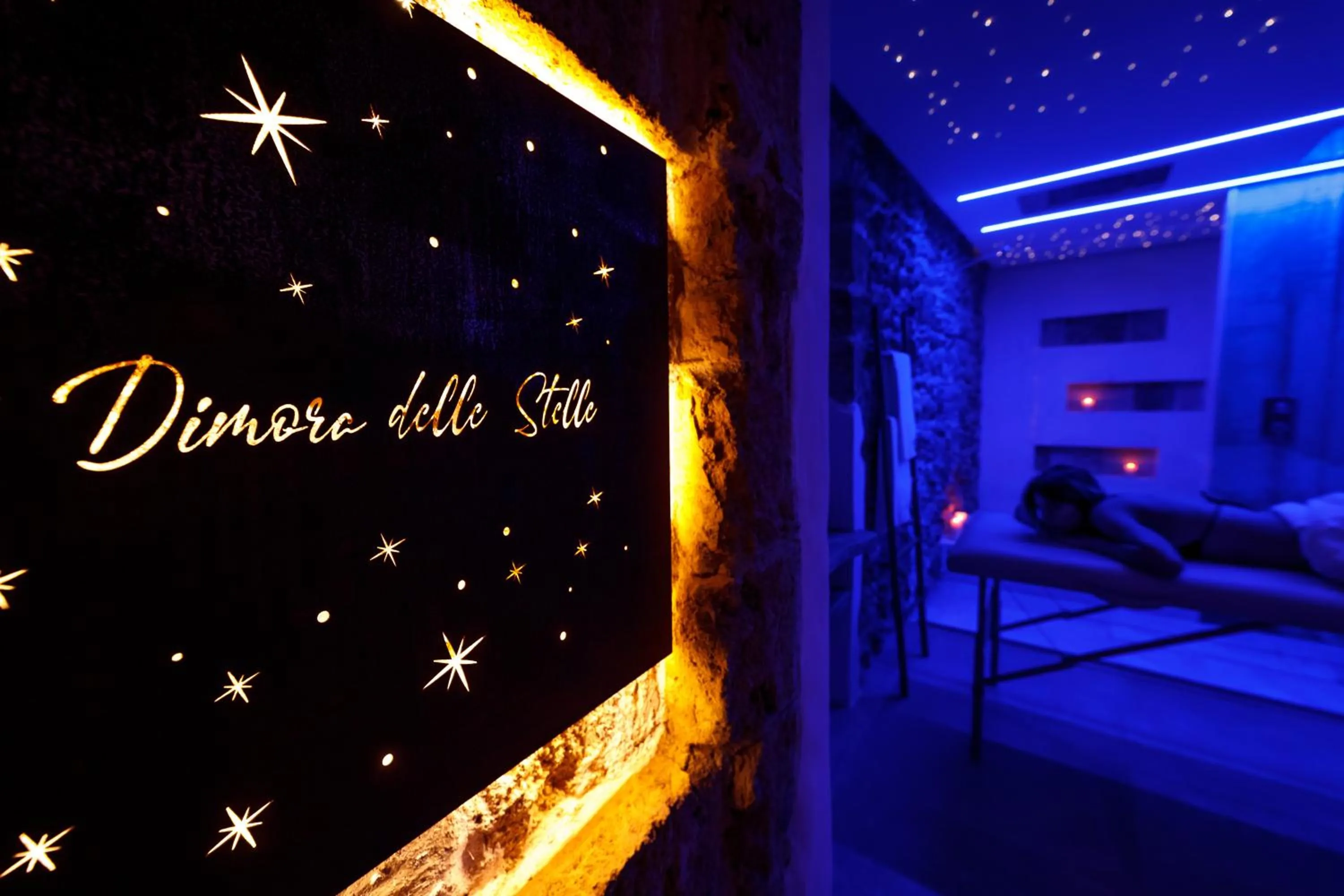 Property logo or sign, Bed in Don Fernando 1938