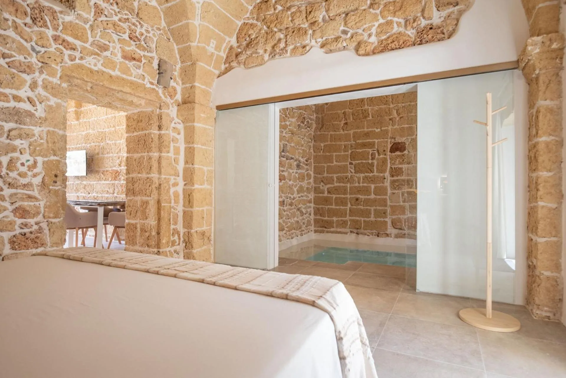 Bedroom, Bed in Don Fernando 1938