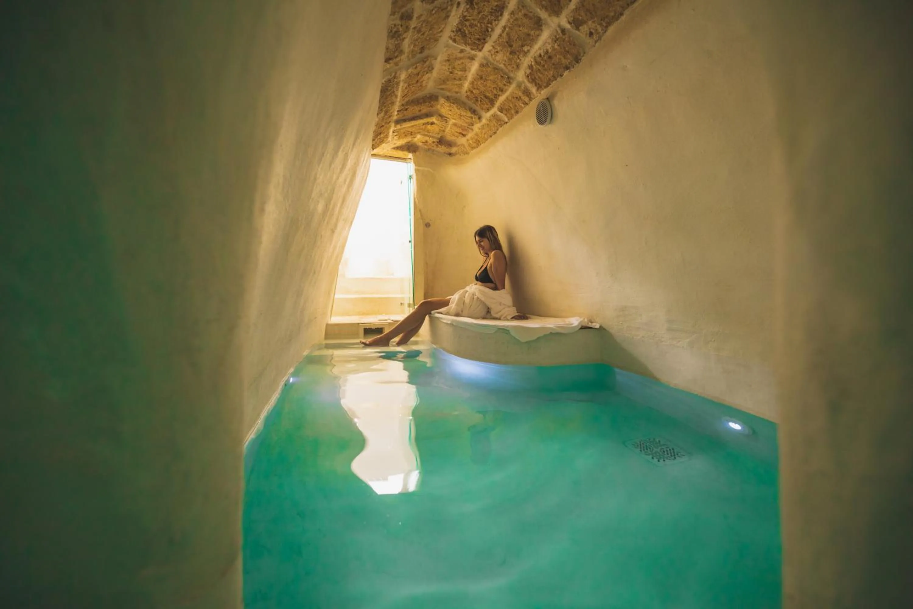 Pool view in Don Fernando 1938