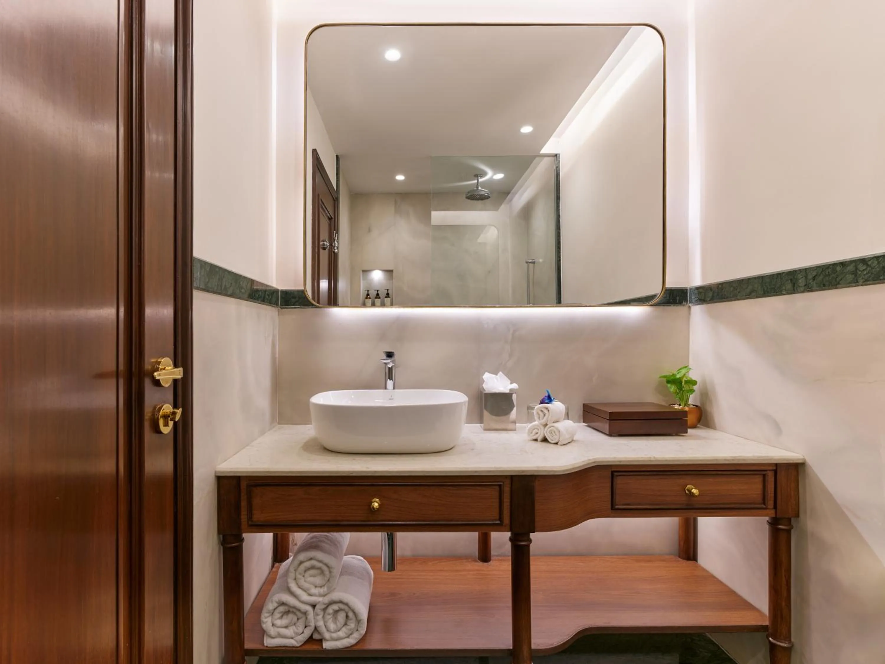 Bathroom in The Ummed Ahmedabad Airport