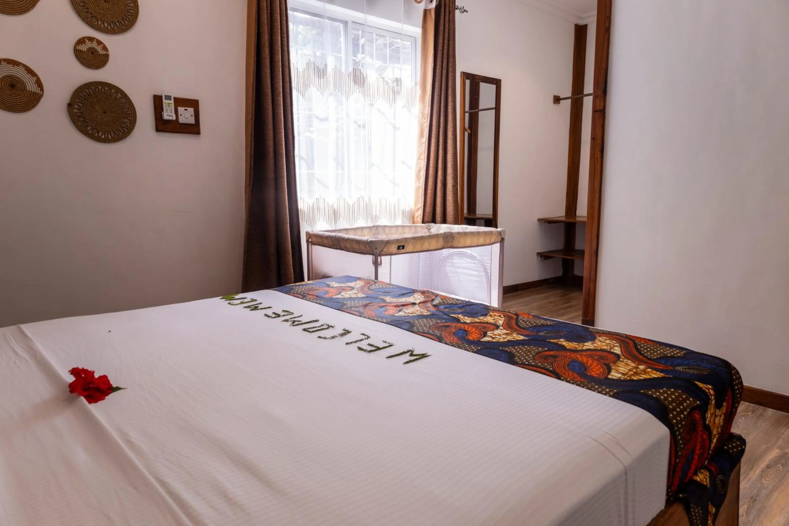 Bed in Mem Luxury Apartments and Hotel