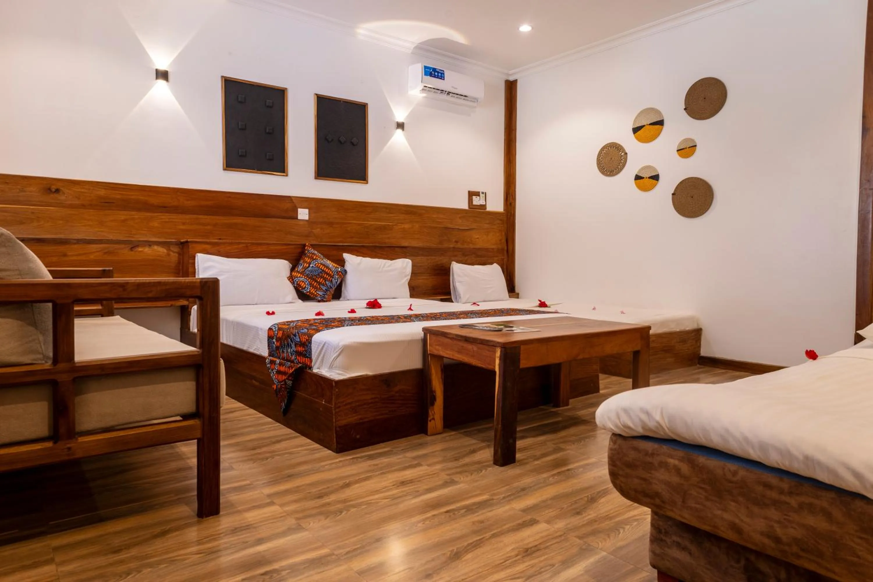 Bed in Mem Luxury Apartments and Hotel