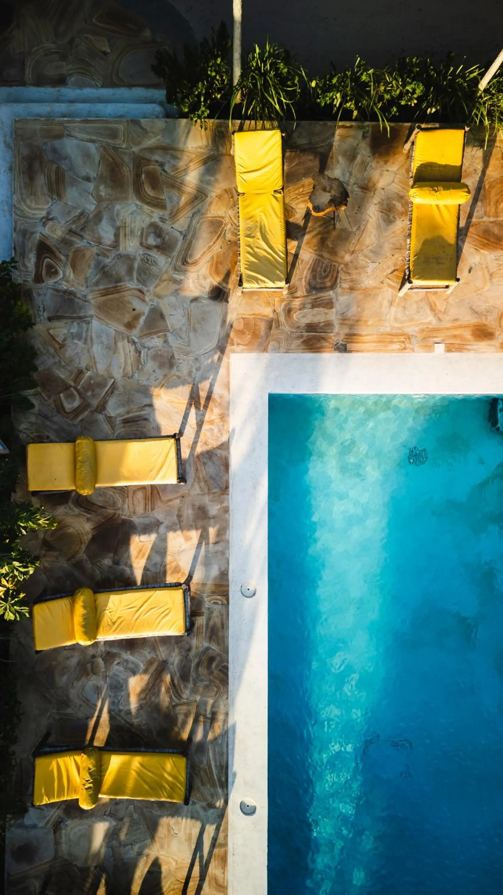 Mem Luxury Apartments and Hotel