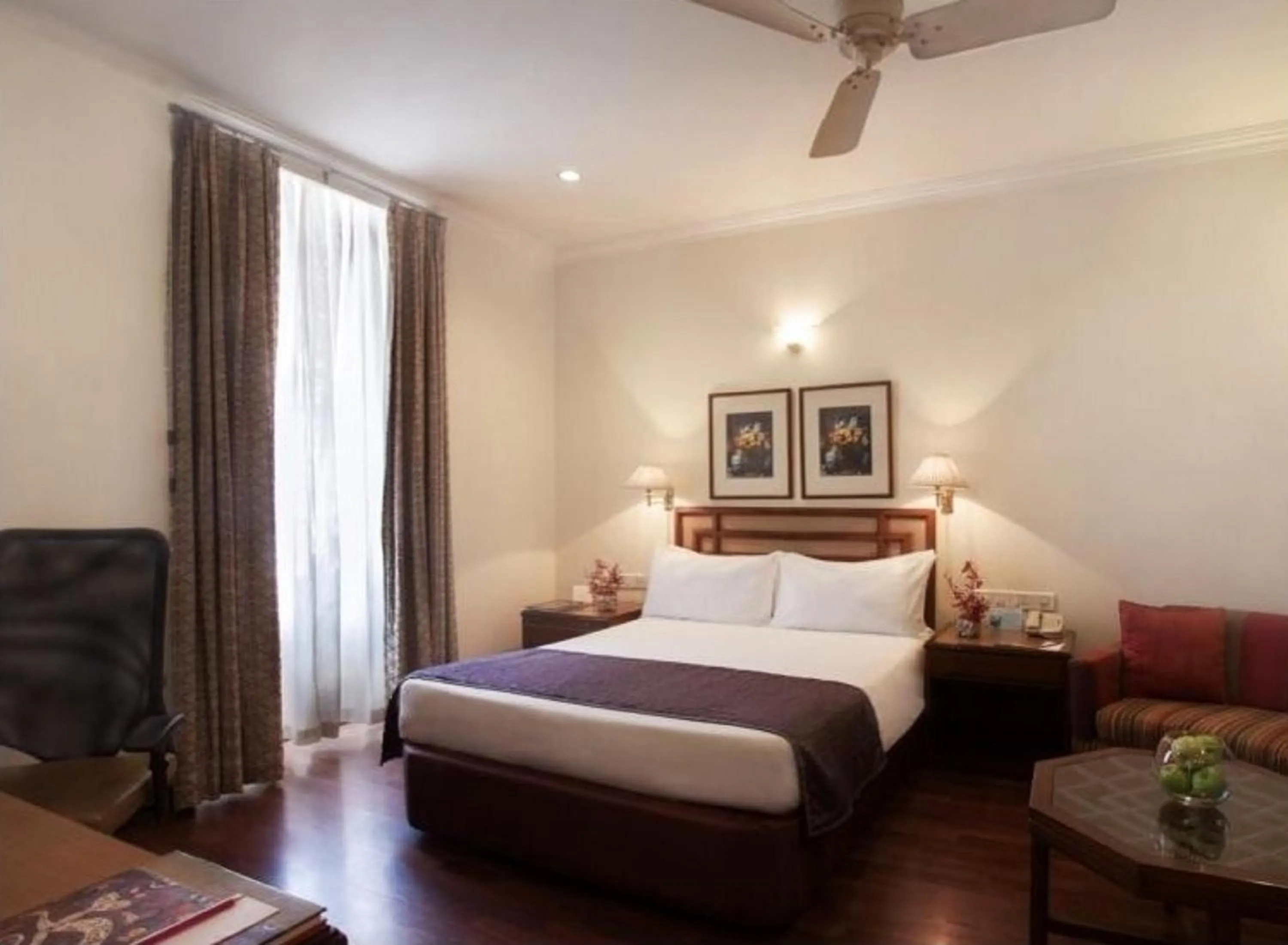 Bedroom, Bed in Ambassador, New Delhi - IHCL SeleQtions