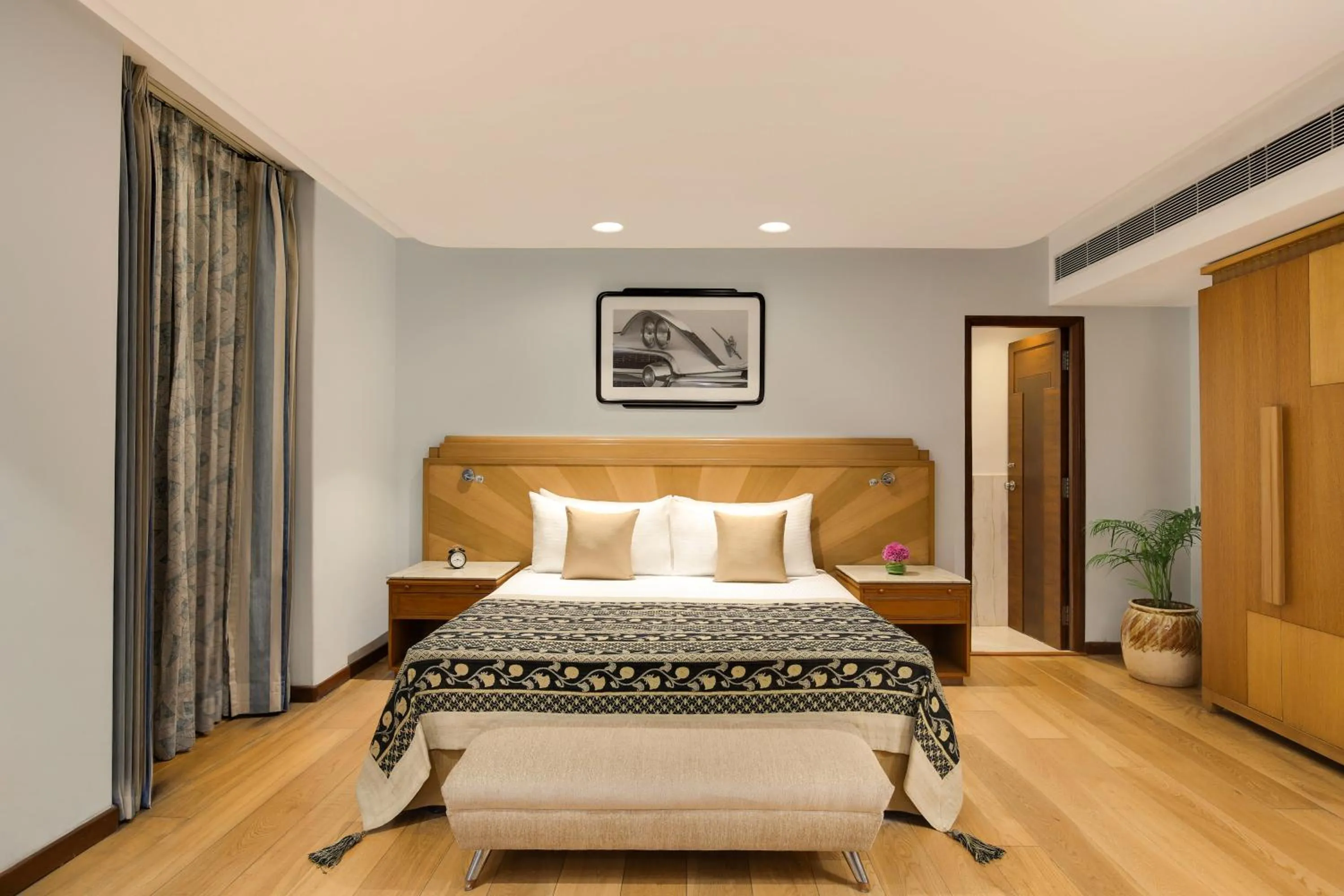 Bed in Ambassador, New Delhi - IHCL SeleQtions