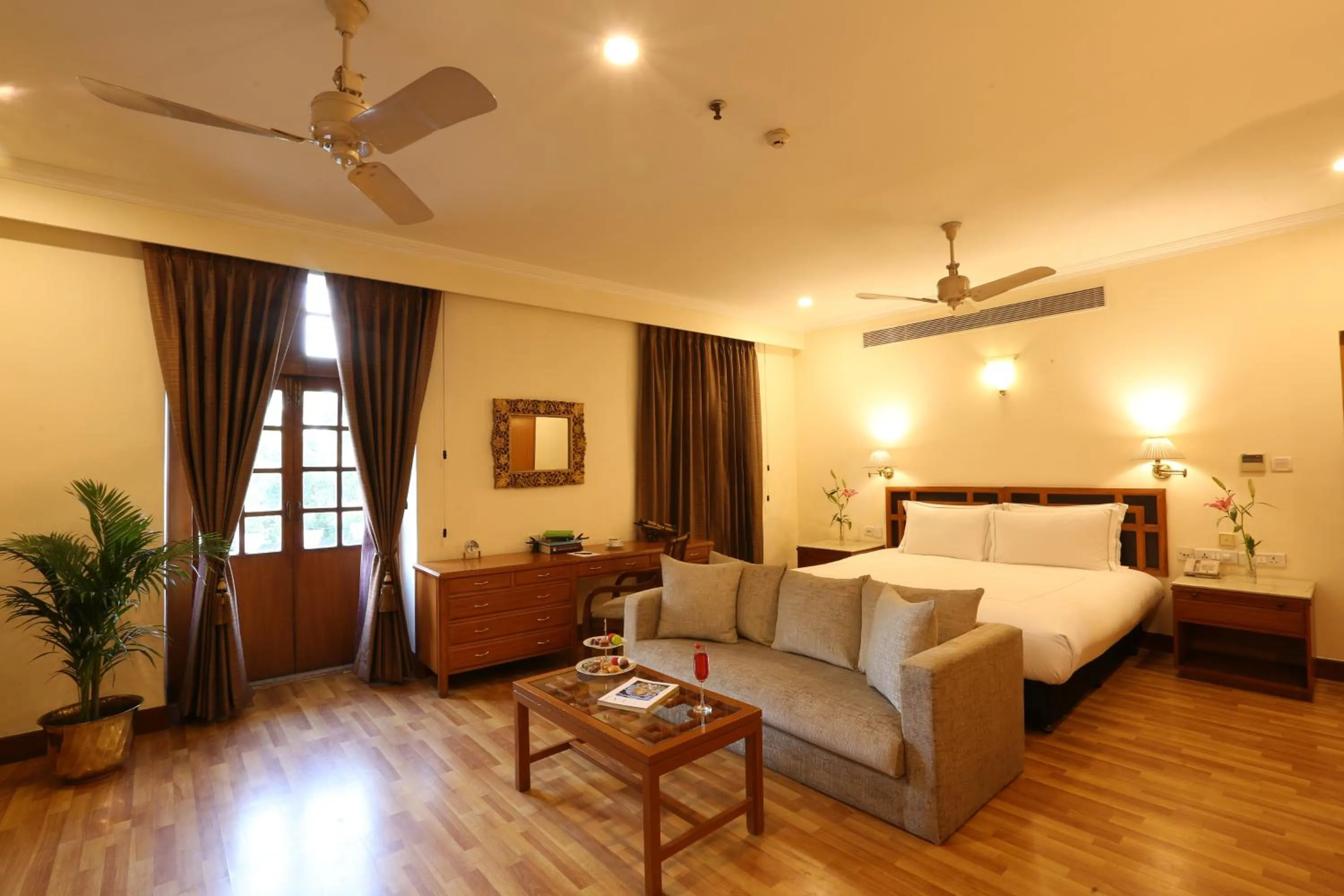 Bedroom, Bed in Ambassador, New Delhi - IHCL SeleQtions
