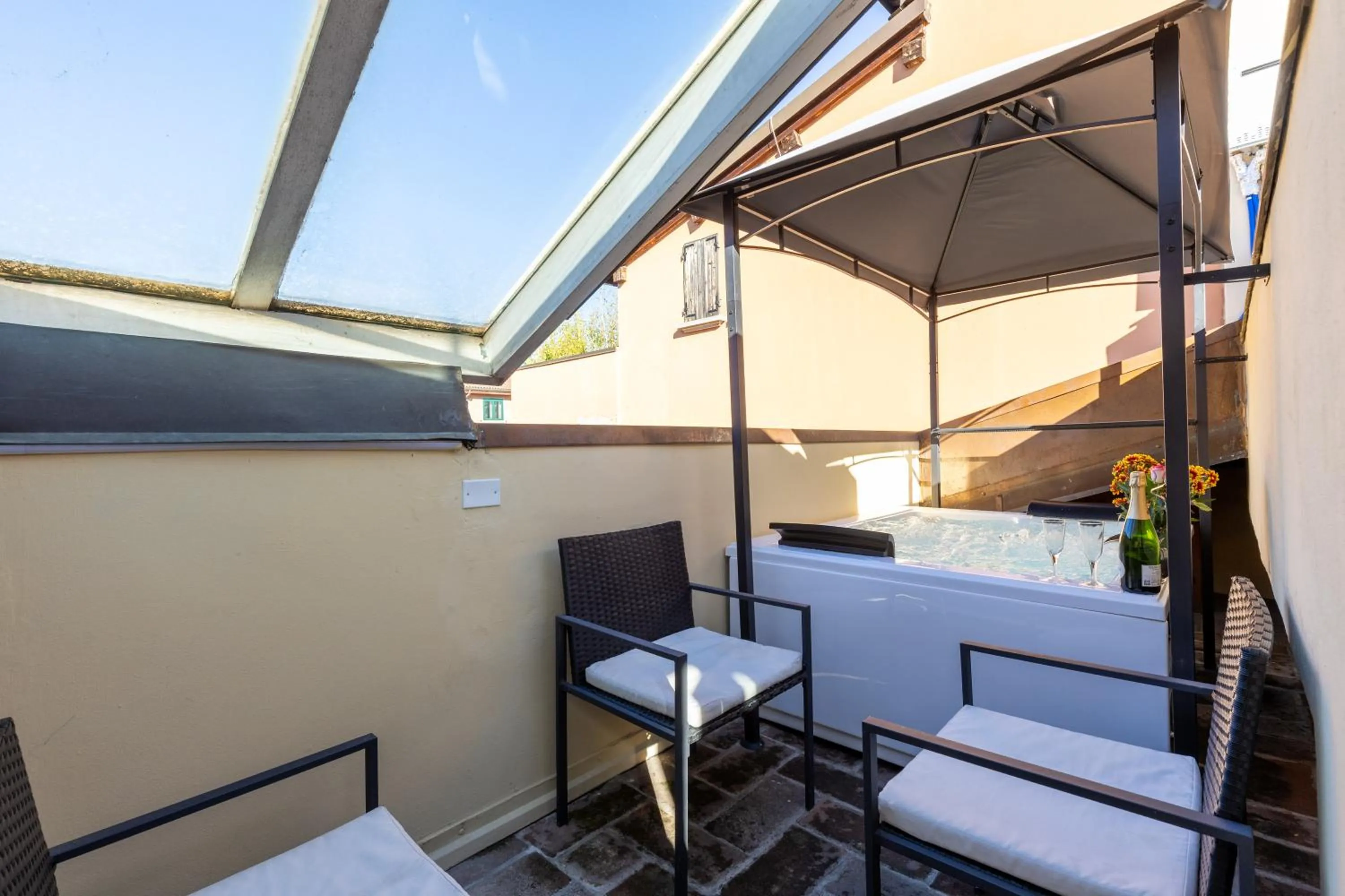 BolognaRoomscom - Frassinago Deluxe