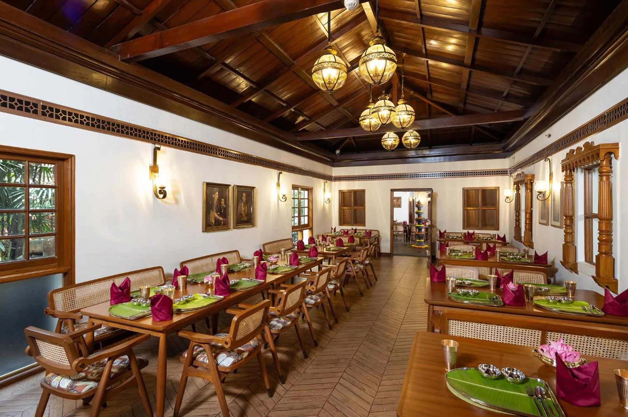 Restaurant/places to eat in Vivanta Bengaluru Residency Road