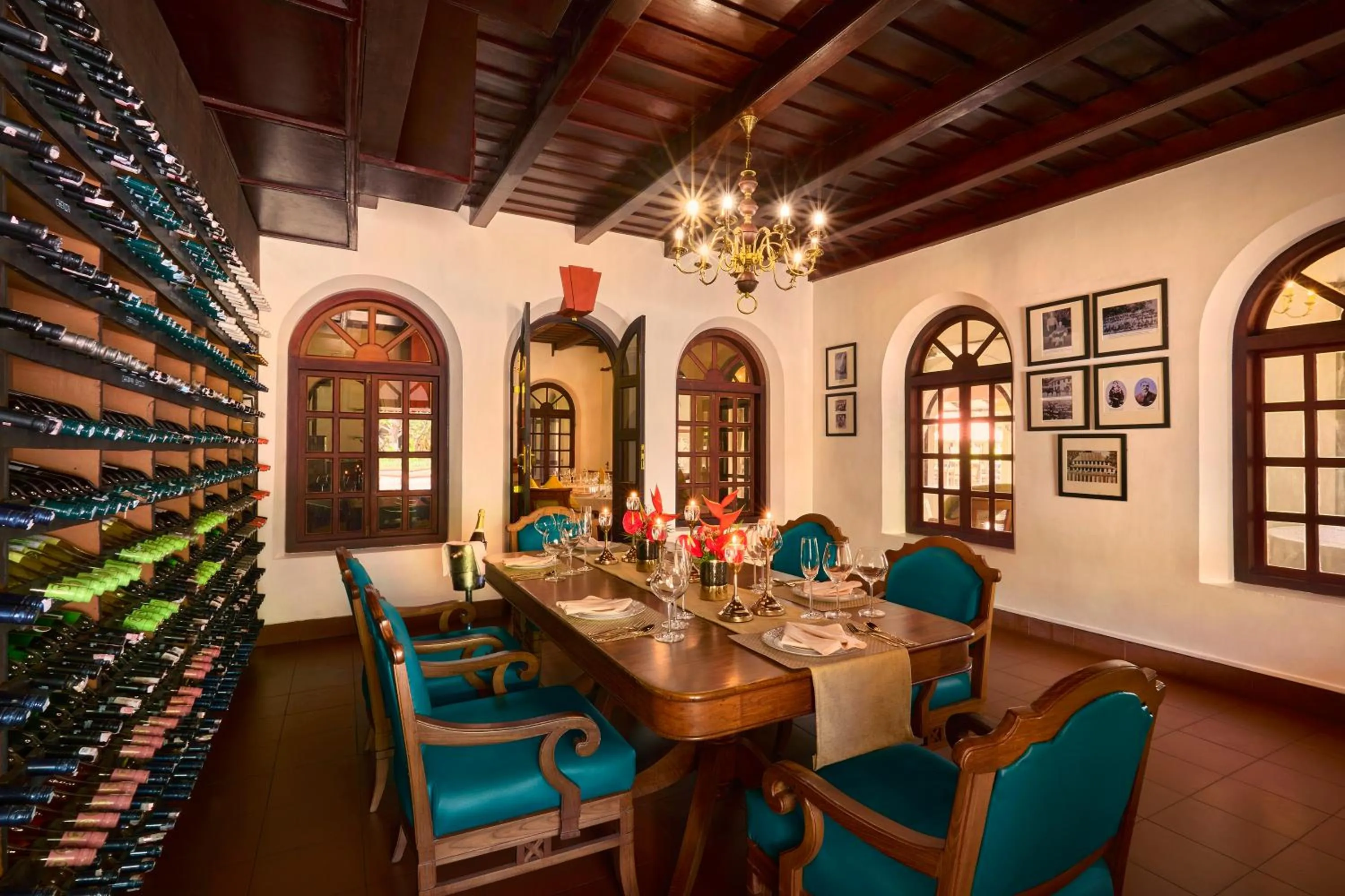 Food and drinks in Taj Kumarakom Resort and Spa Kerala