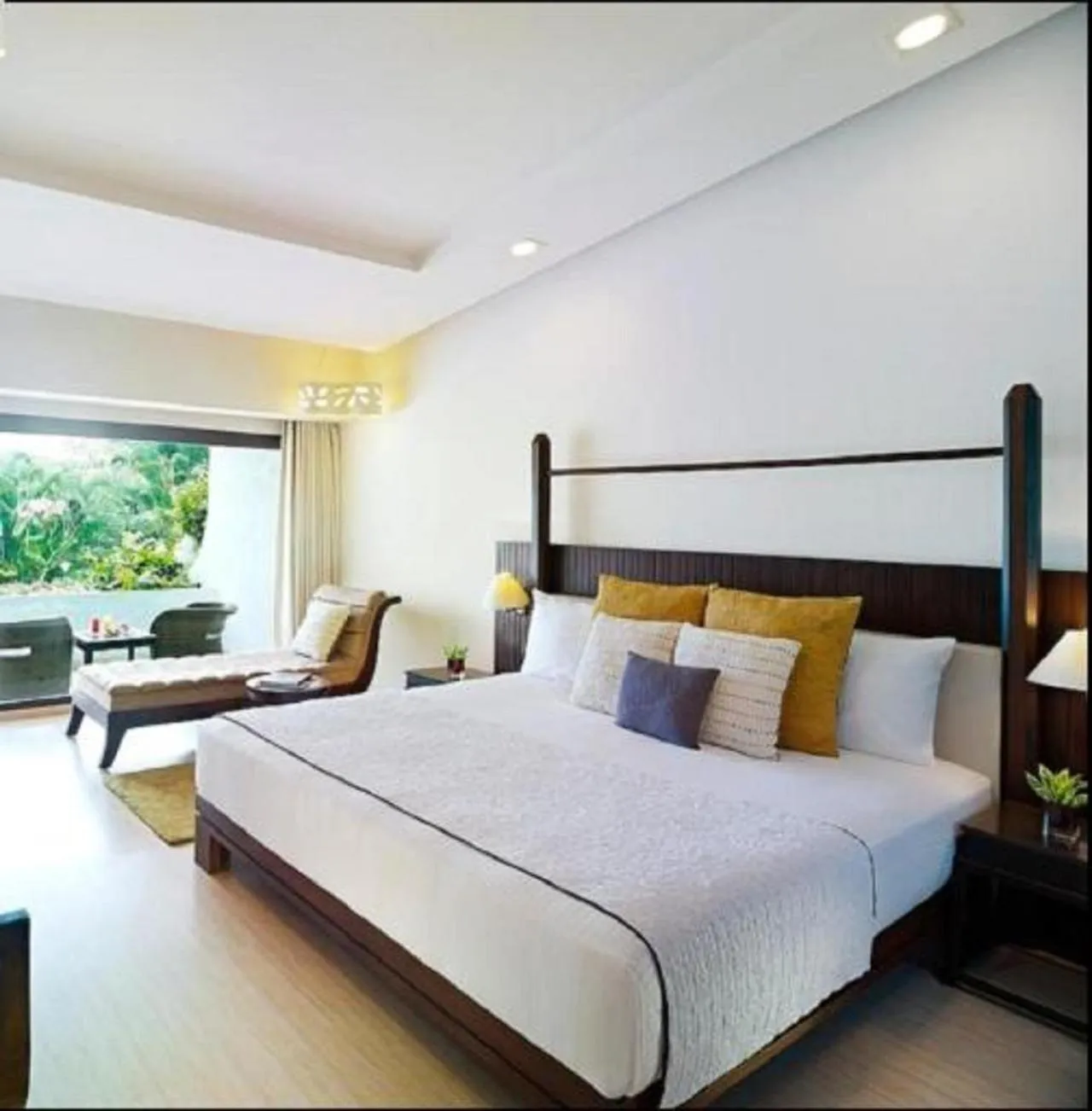 Bed in Gateway Varkala