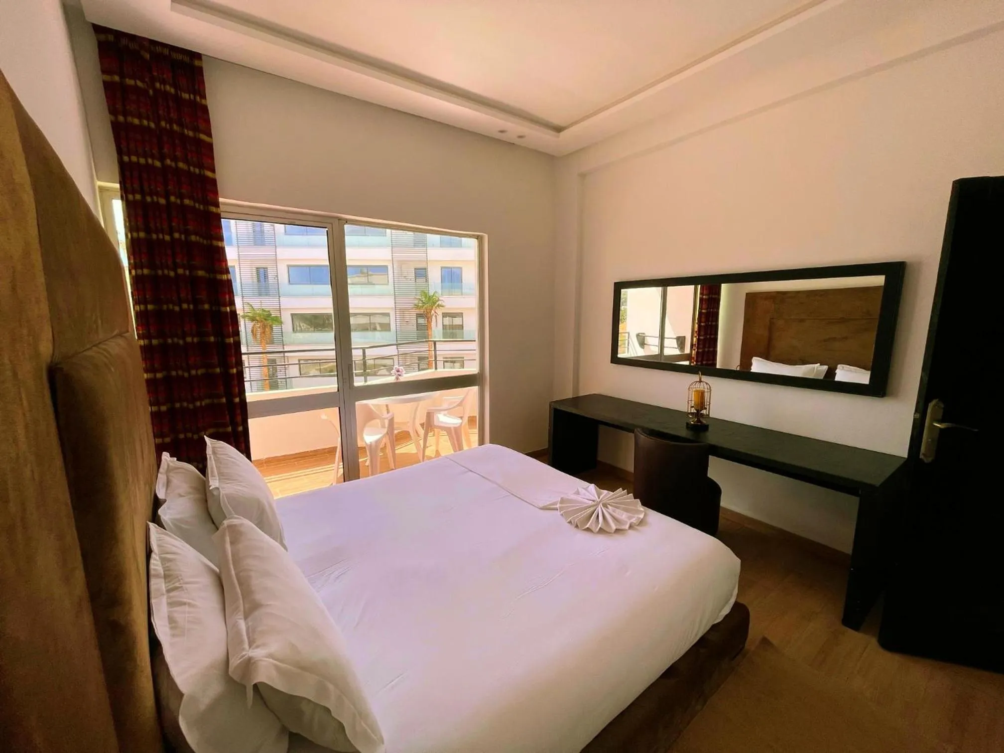 Balcony/Terrace, Bed in Sables D'or Appart Hôtel