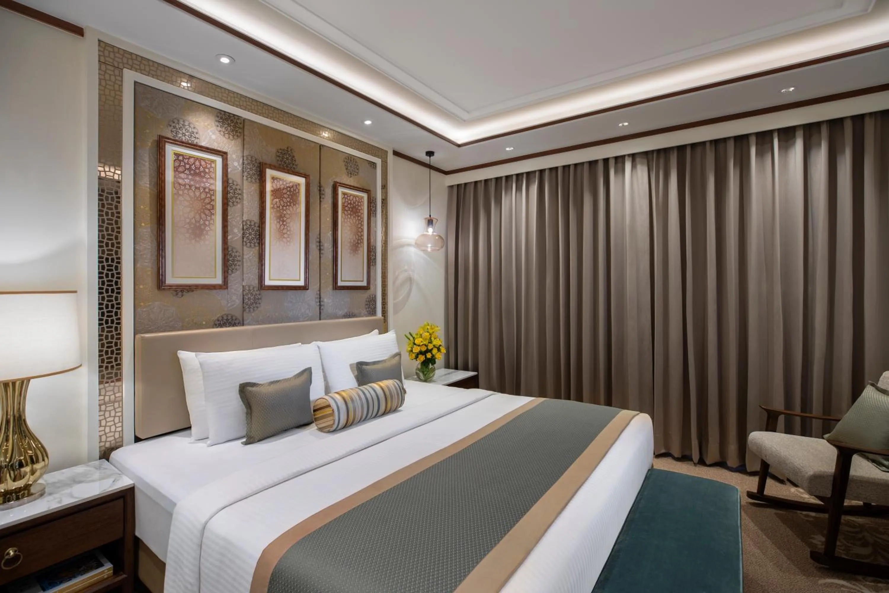 Bedroom, Bed in Tajview, Agra-IHCL SeleQtions