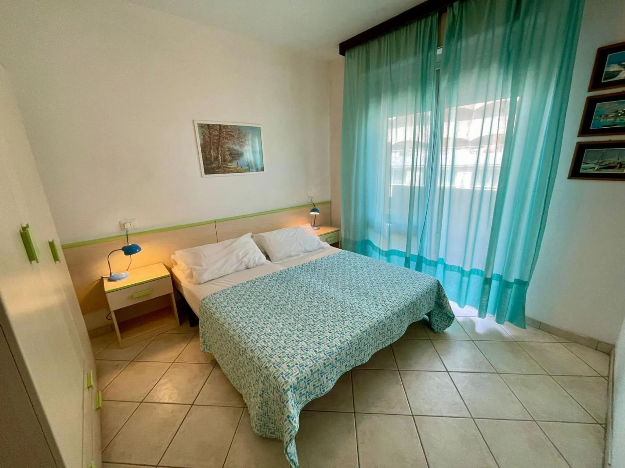Comfortable flat for four-Beahost