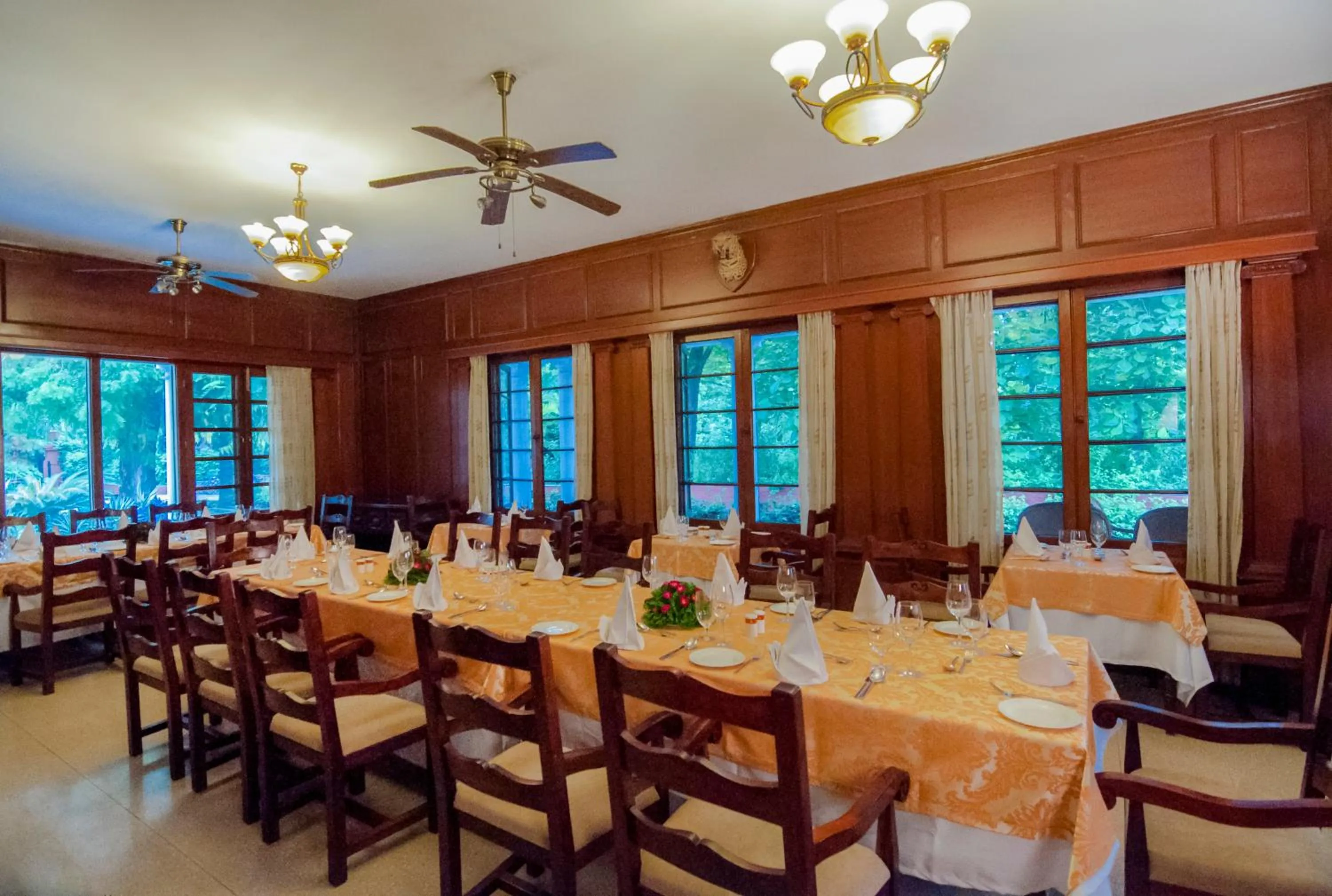 Meals in Sawai Madhopur Lodge - IHCL SeleQtions