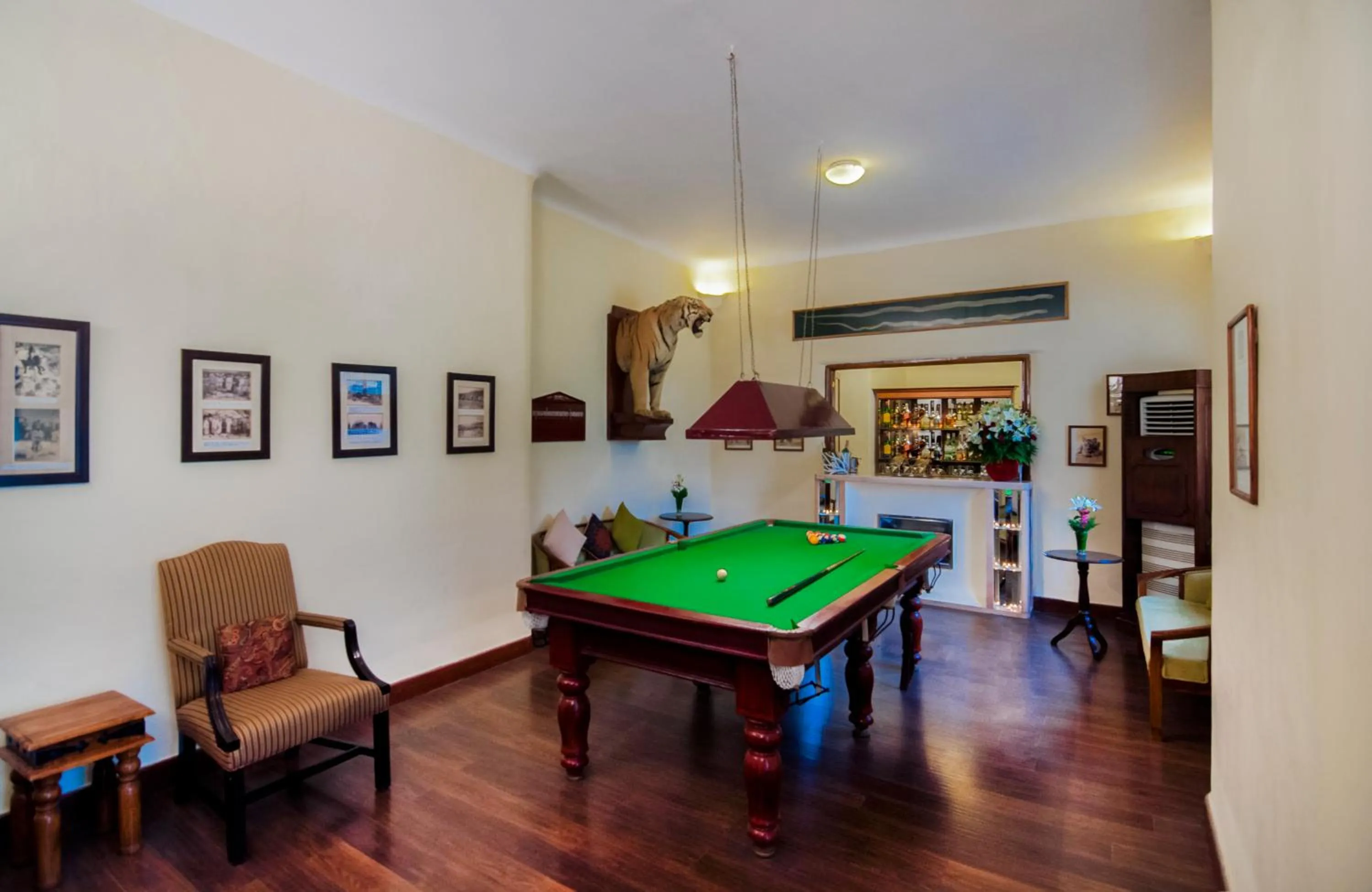 Alcoholic drinks in The Maharaja's Lodge, Ranthambore