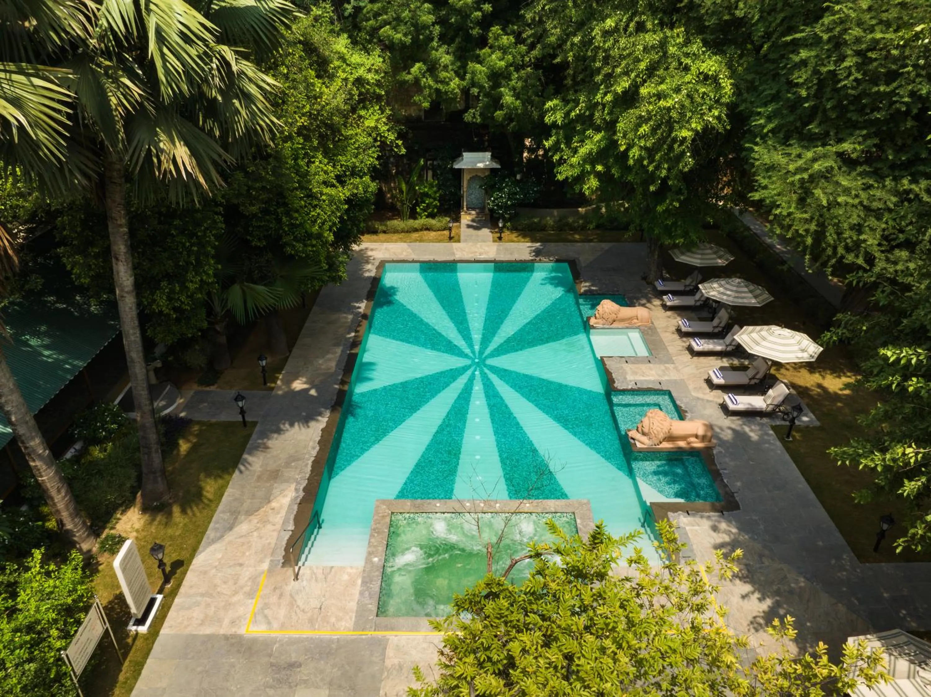 Swimming pool in Taj Usha Kiran Palace, Gwalior