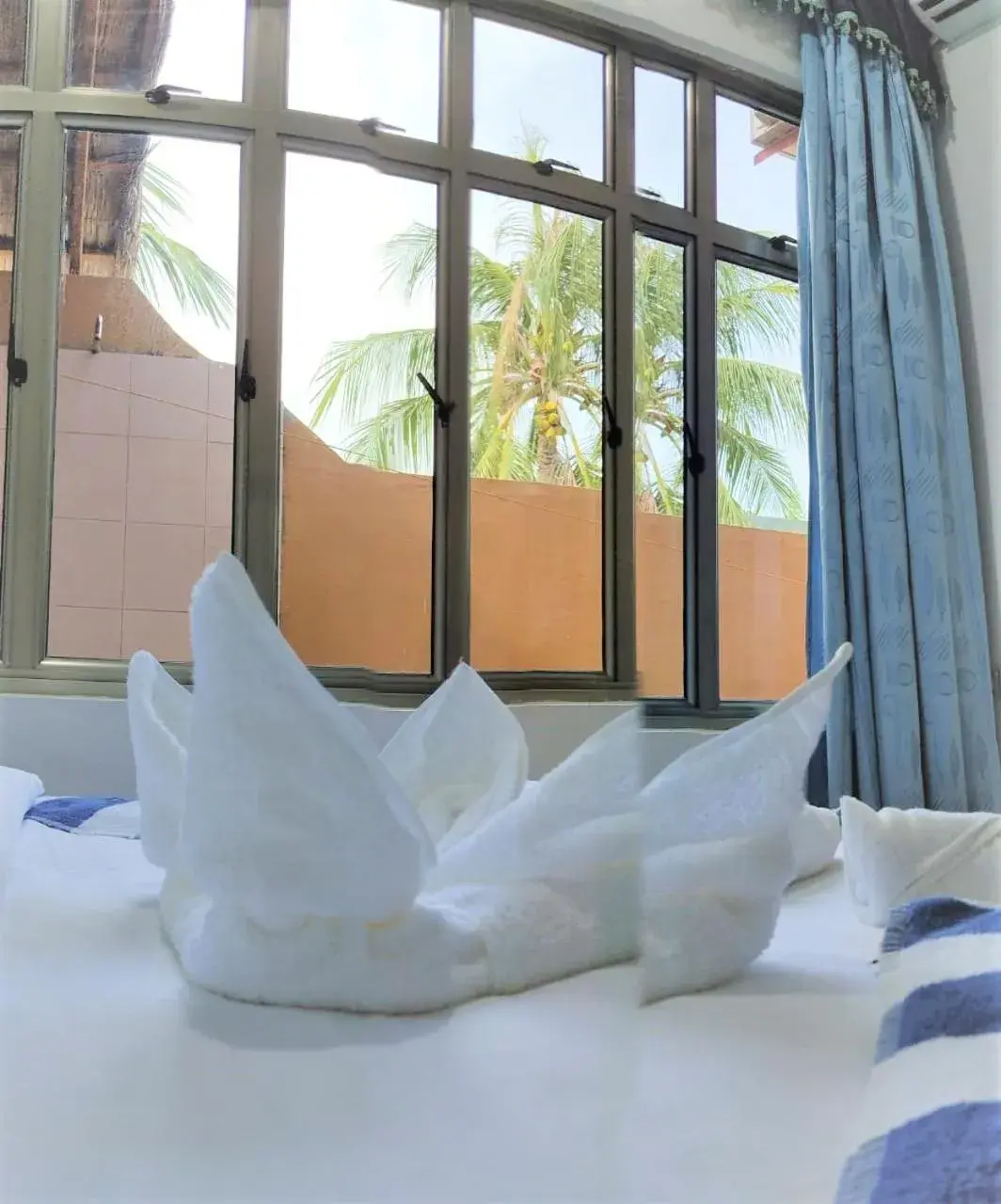 Deluxe Double Room - single occupancy in La Isla Tropica Deluxe Double Room - single occupancy in La Isla Tropica